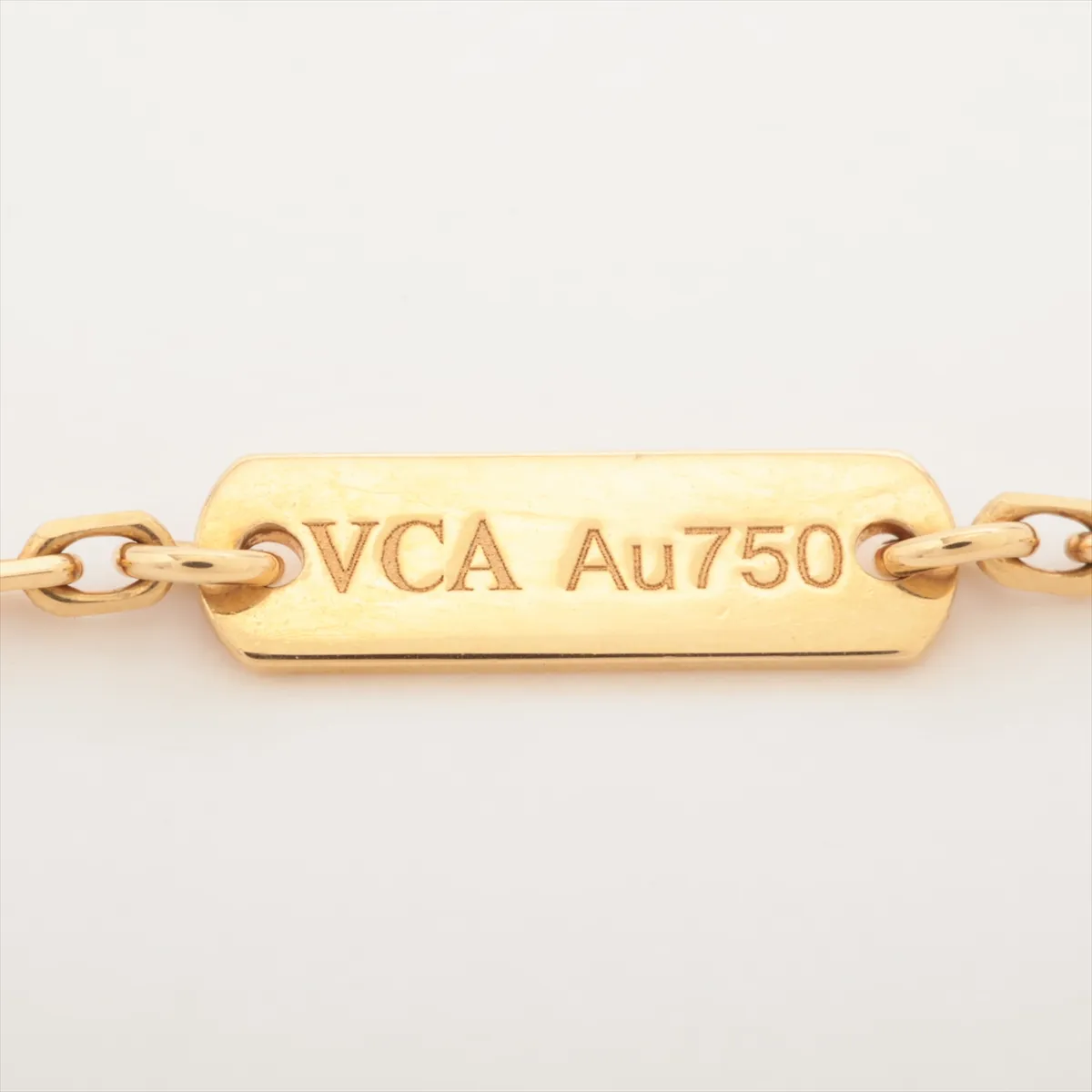 Vintage Alhambra Shell Necklace, 750 (Yellow Gold), 5.1g, JA624797. Shell shows — view 4