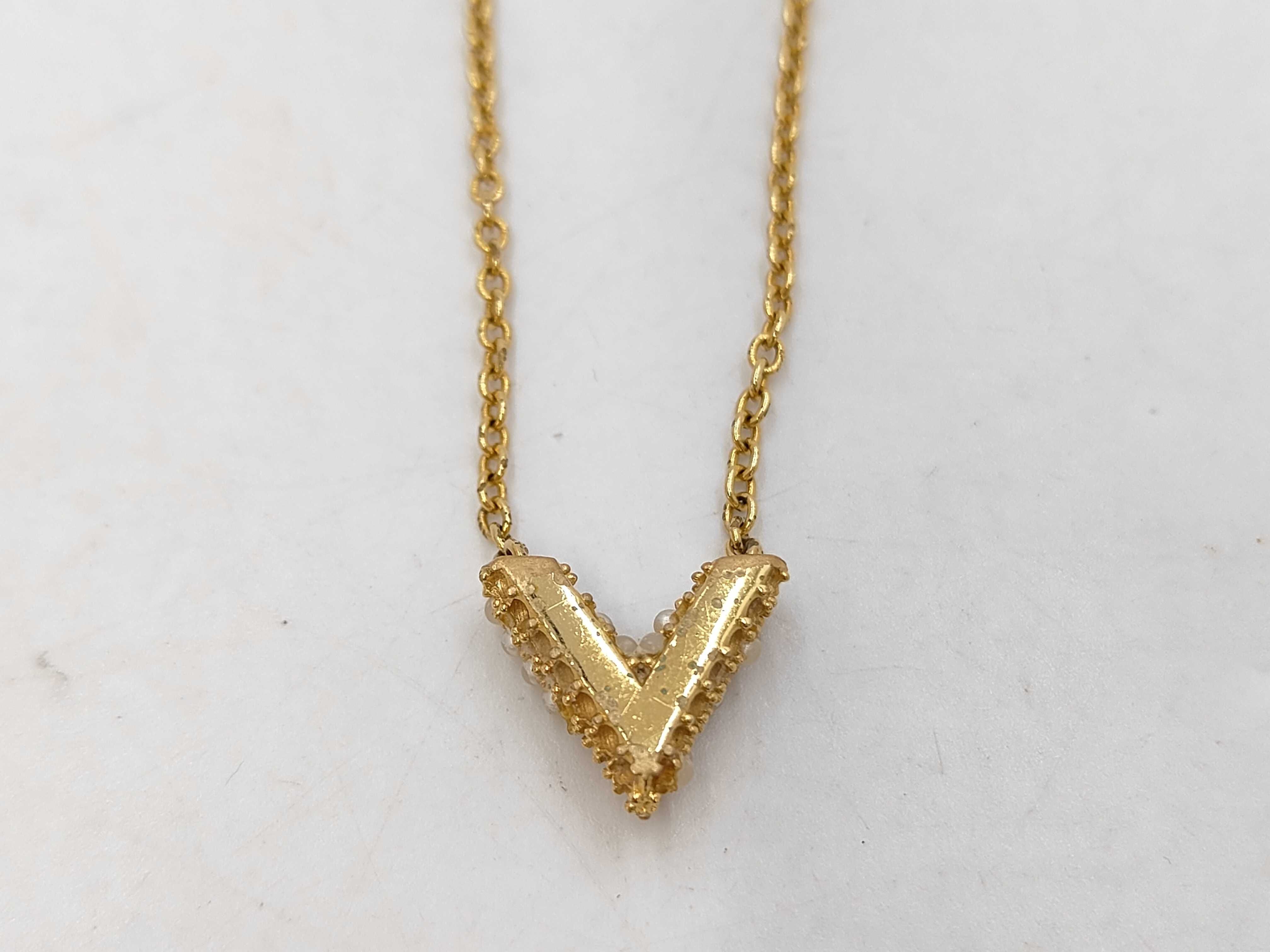 Essential V M68358 VA0260 Necklace 6.3g Necklace — view 5