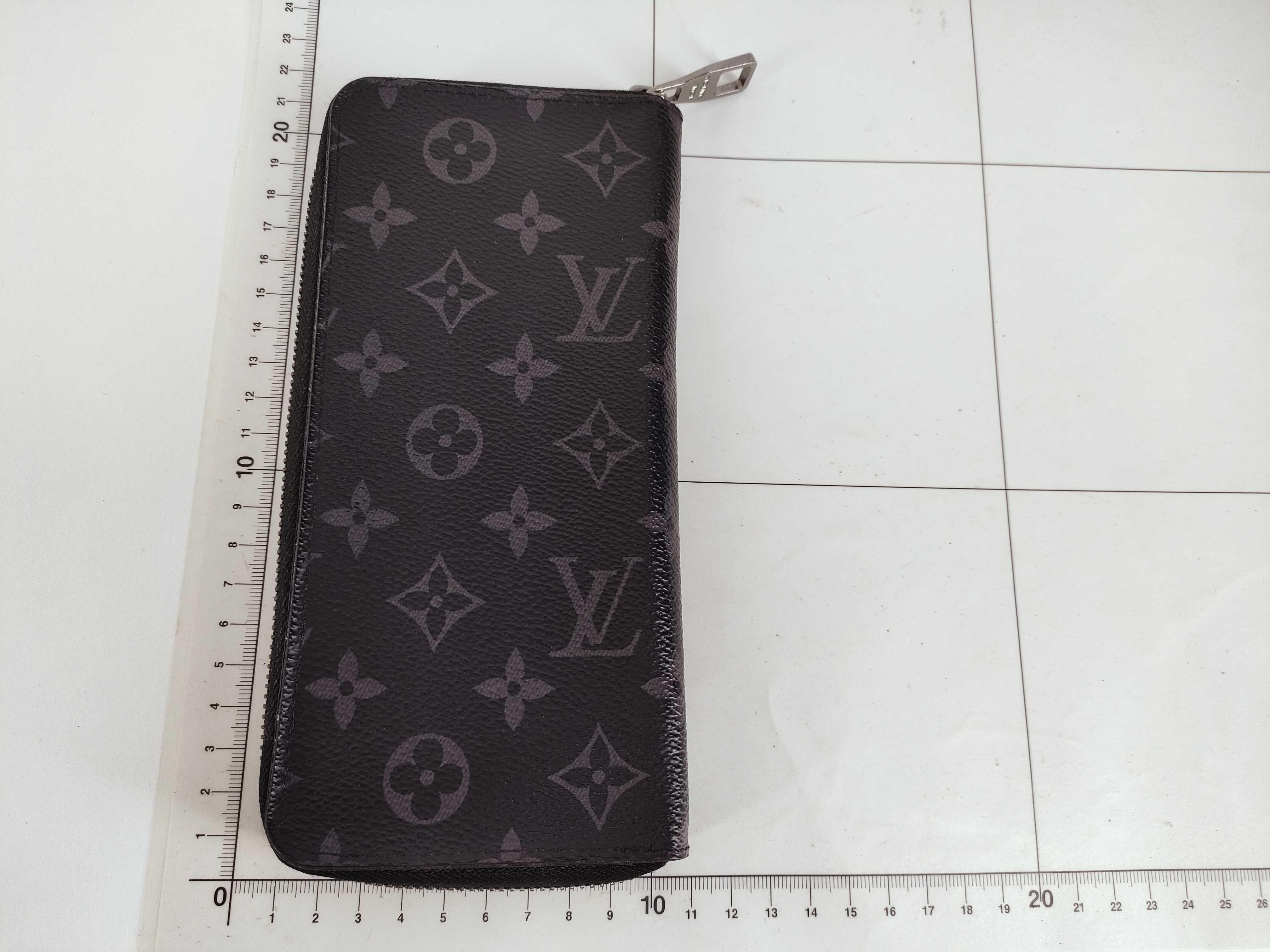 Monogram LV Monogram Eclipse Zippy Wallet Vertical M62295 GI1109 Wallet — view 2