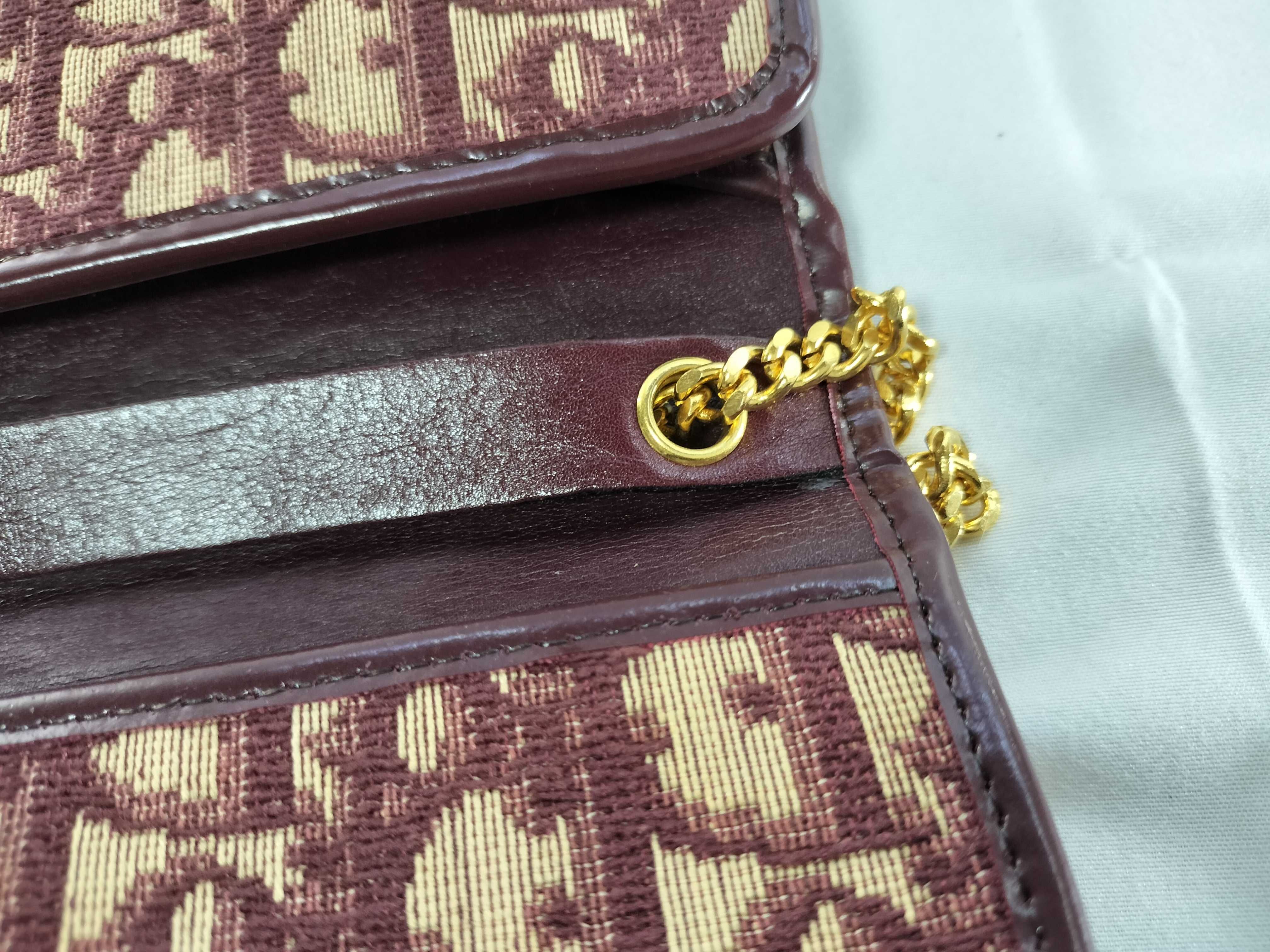 Trotter Chain Shoulder Bag — view 5