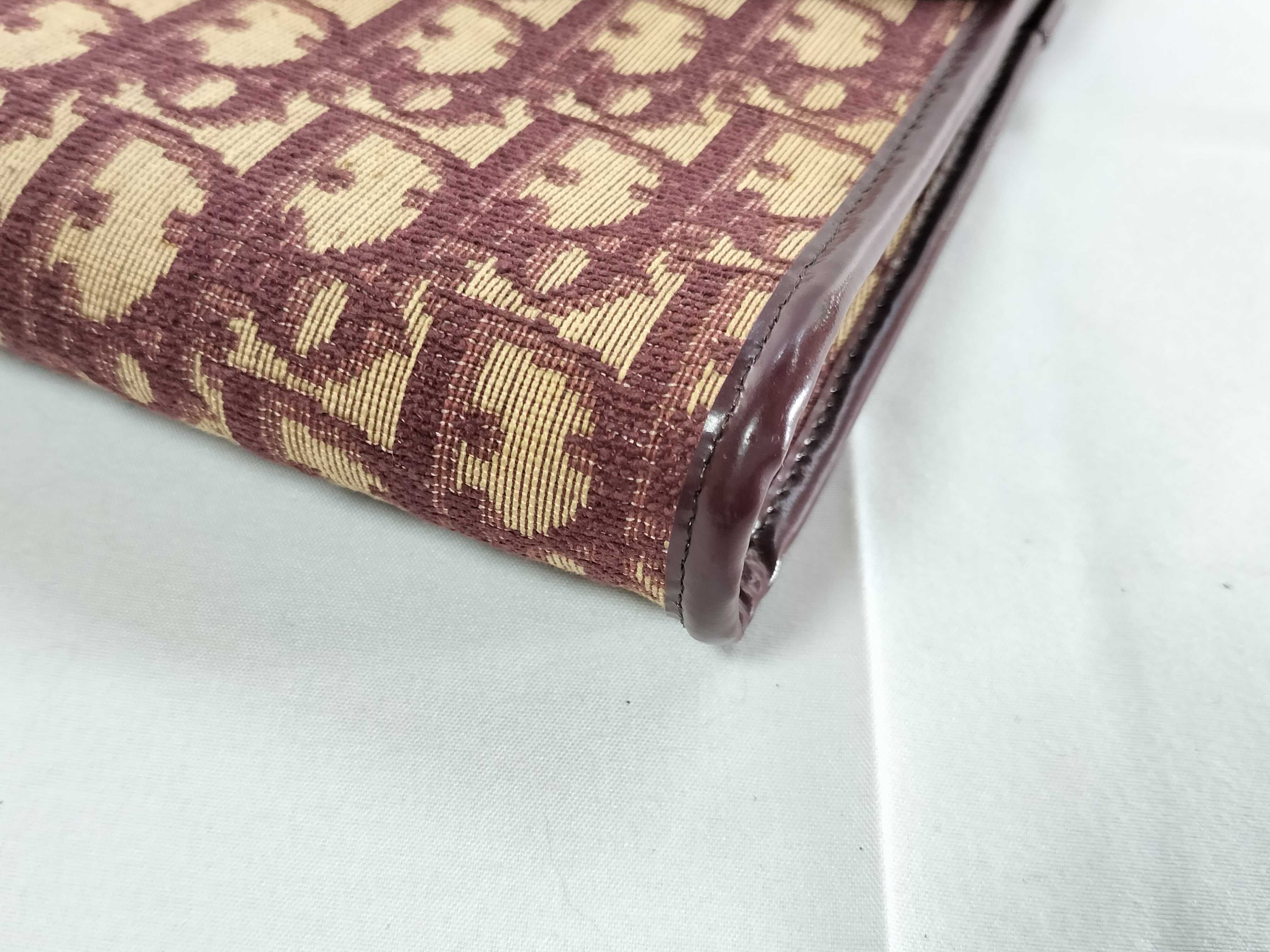 Trotter Chain Shoulder Bag — view 7