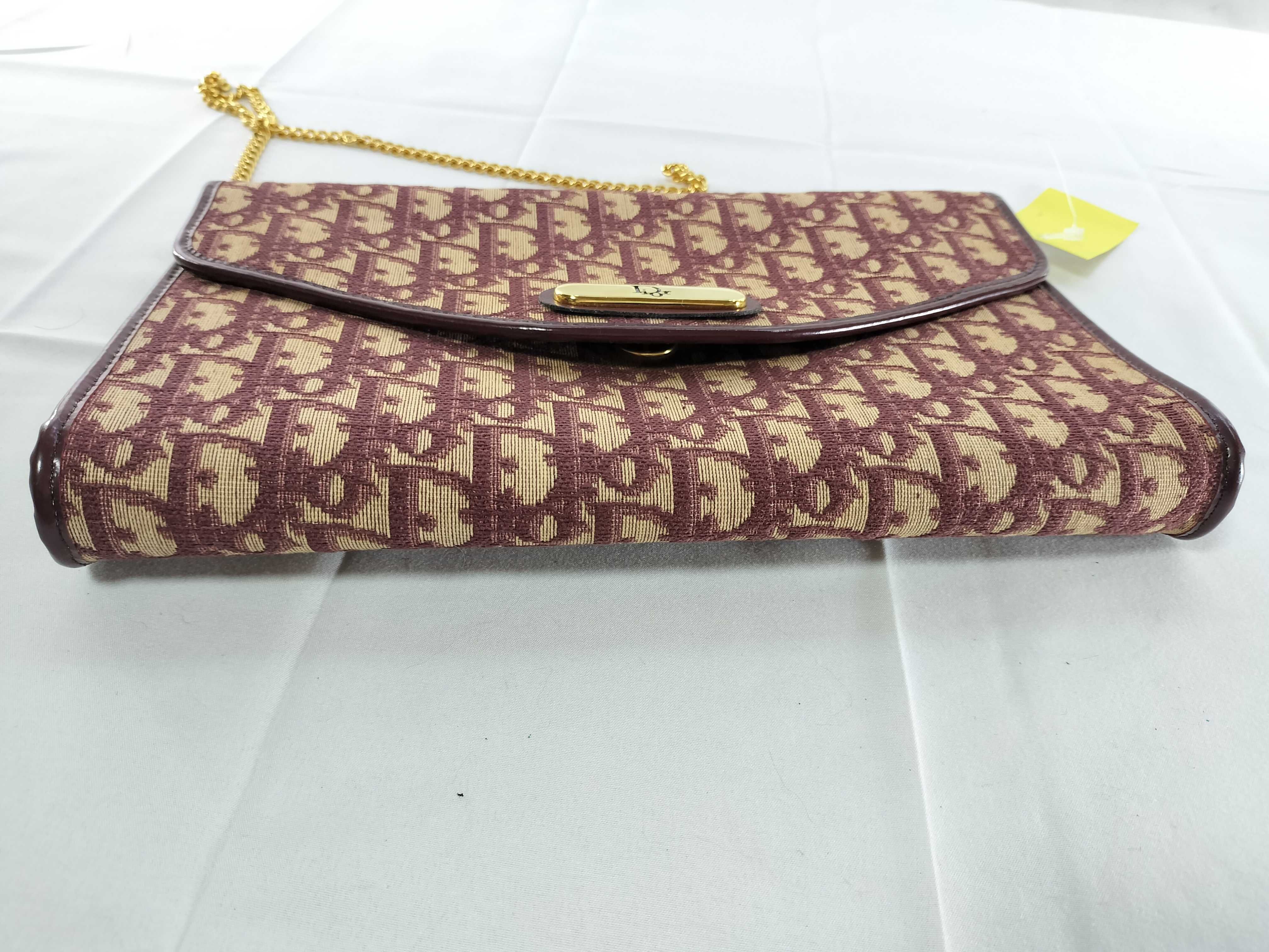Trotter Chain Shoulder Bag — view 8