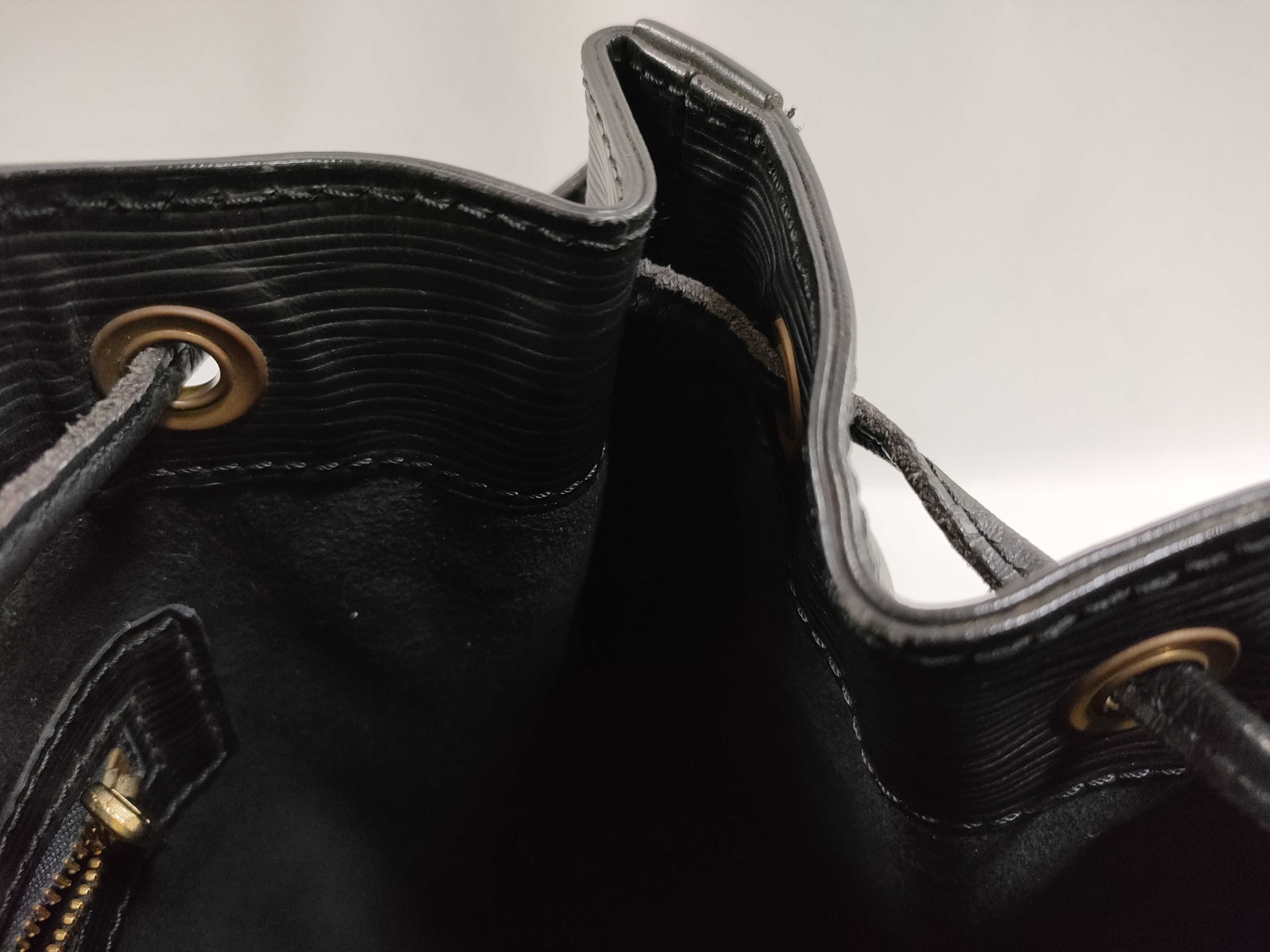 Epi Noe Shoulder Bag — view 11