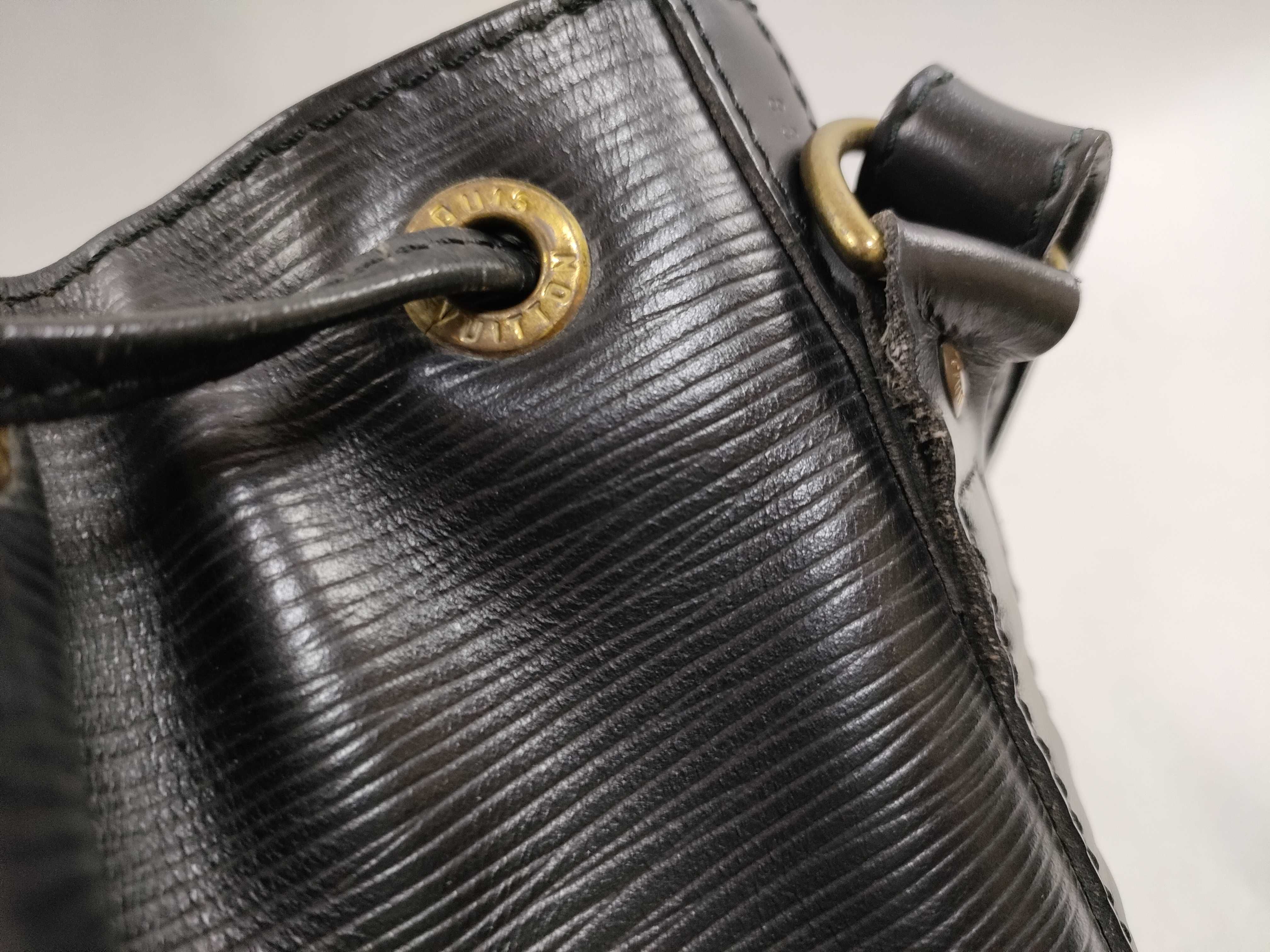 Epi Noe Shoulder Bag — view 12