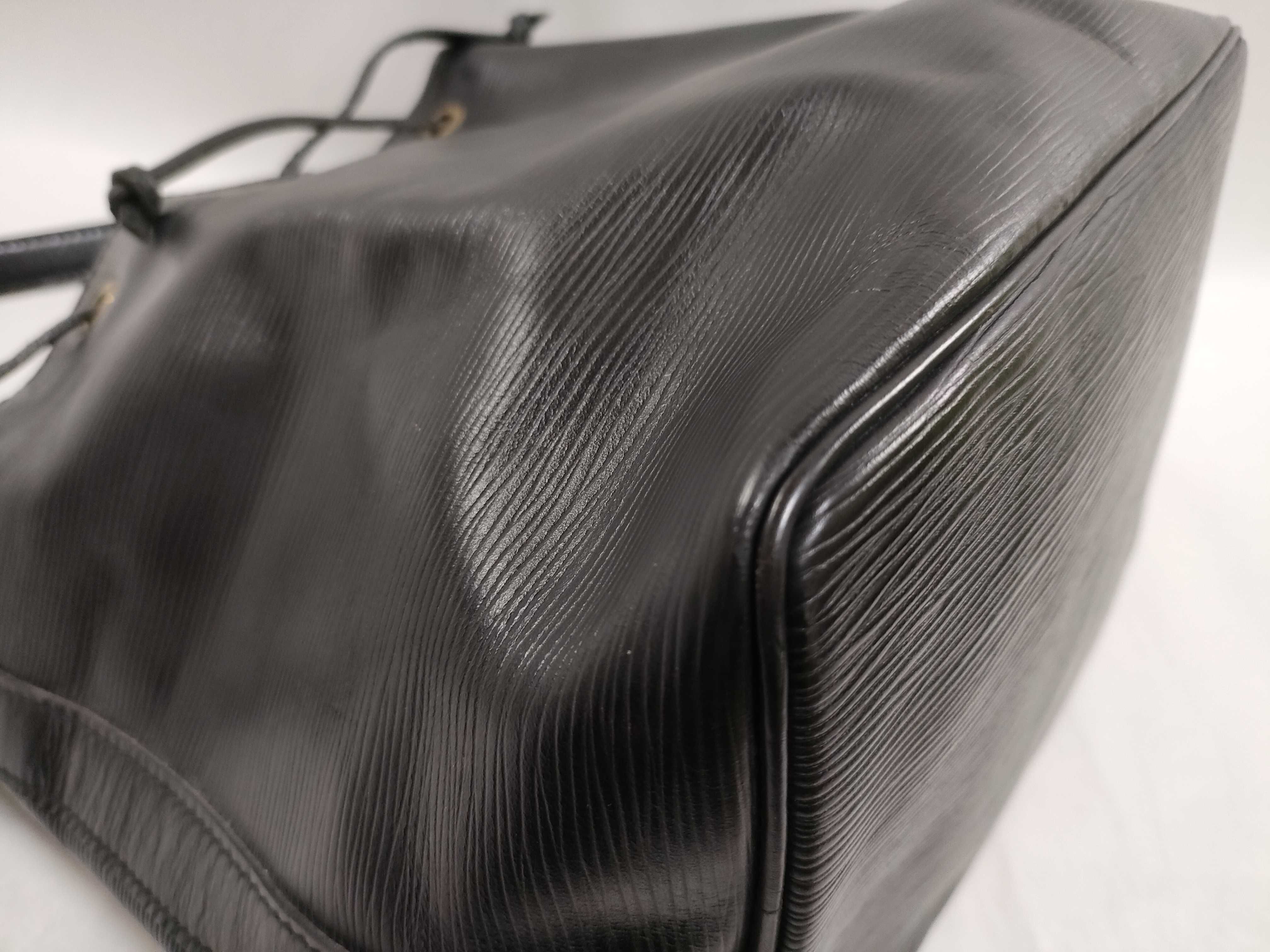 Epi Noe Shoulder Bag — view 6