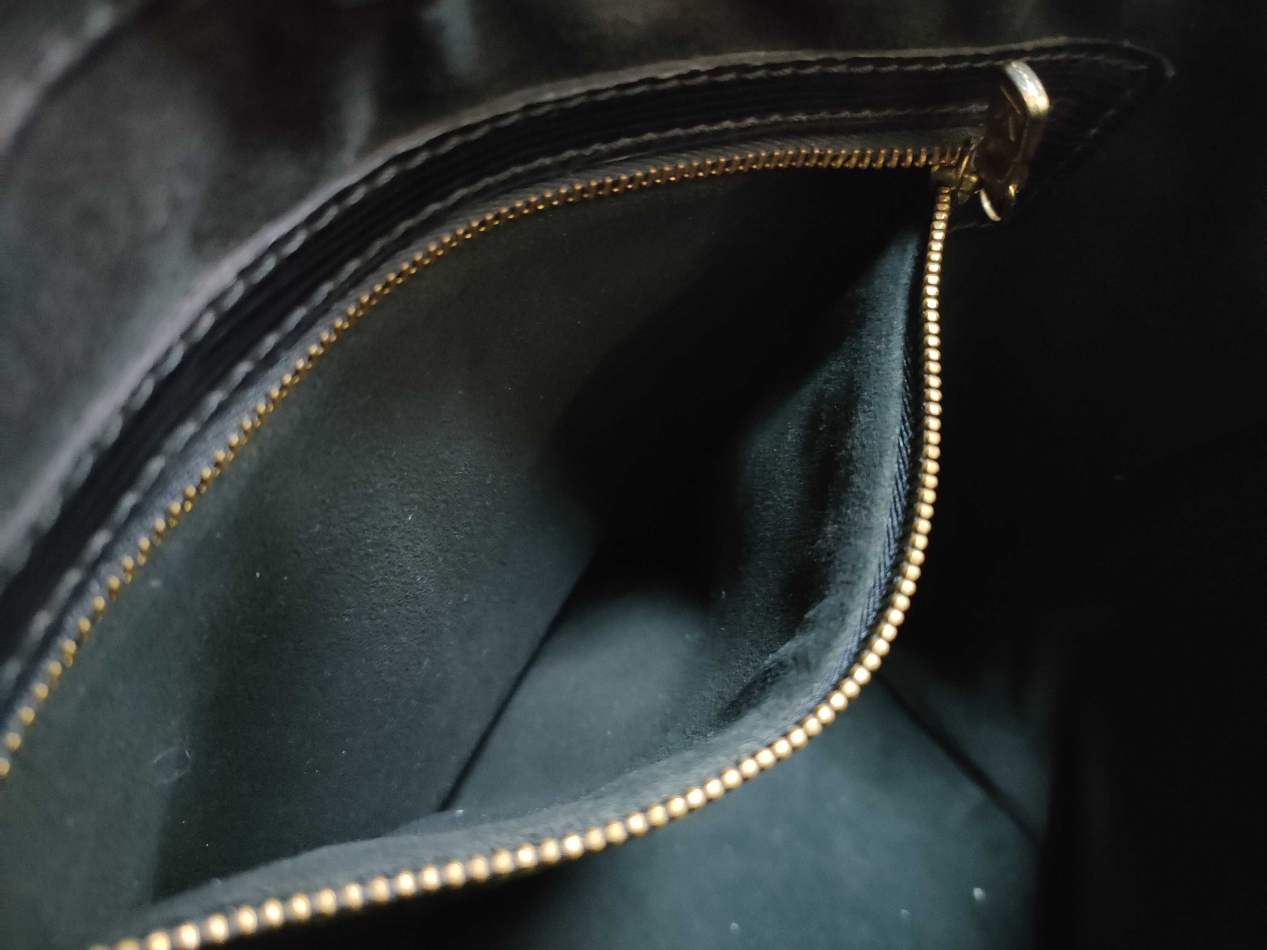 Epi Noe Shoulder Bag — view 10