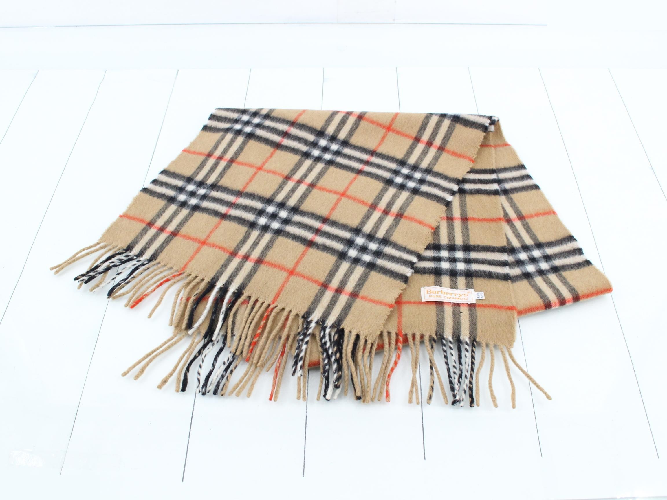 Cashmere scarves — view 2