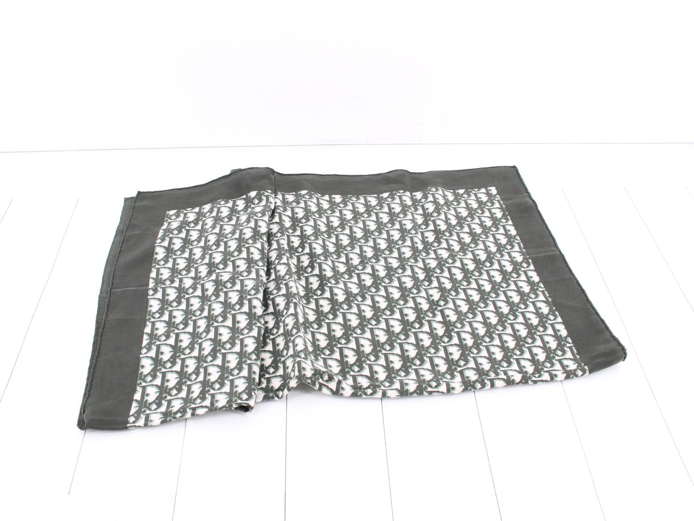 Trotter Scarf, Green — view 3