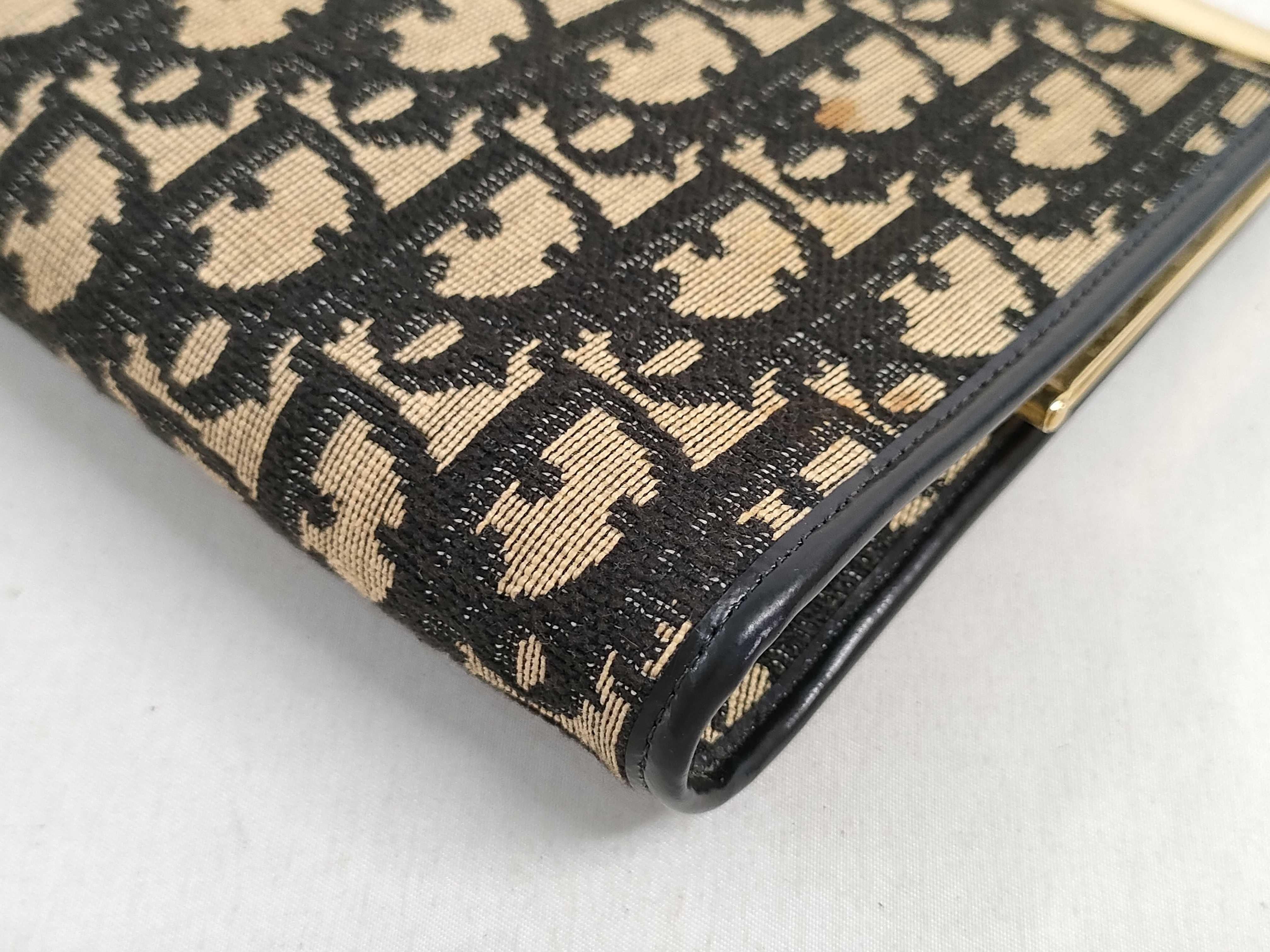Trotter Clutch Bag — view 3