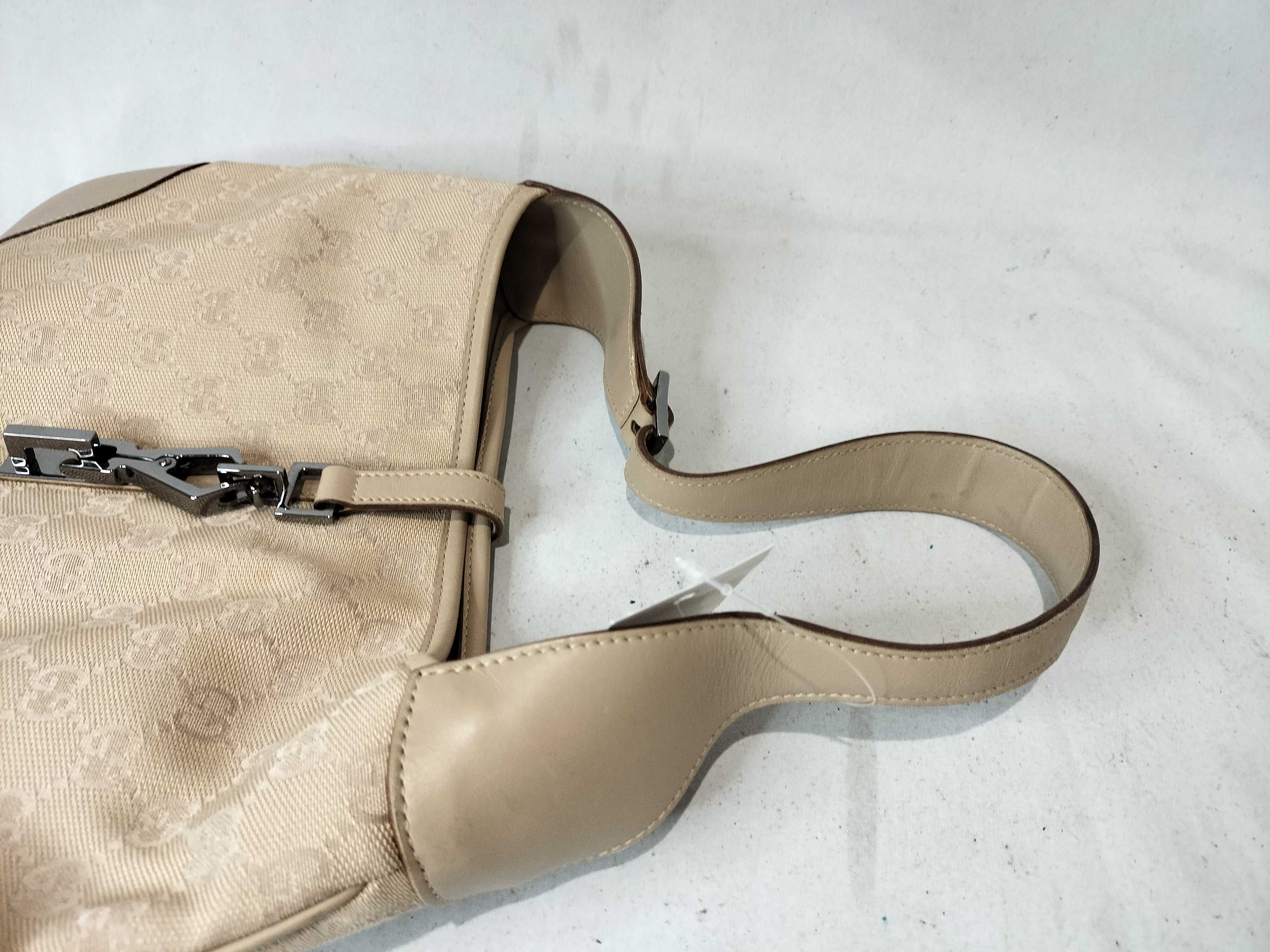 GG Canvas 28628 Jackie One-Shoulder Bag — view 4