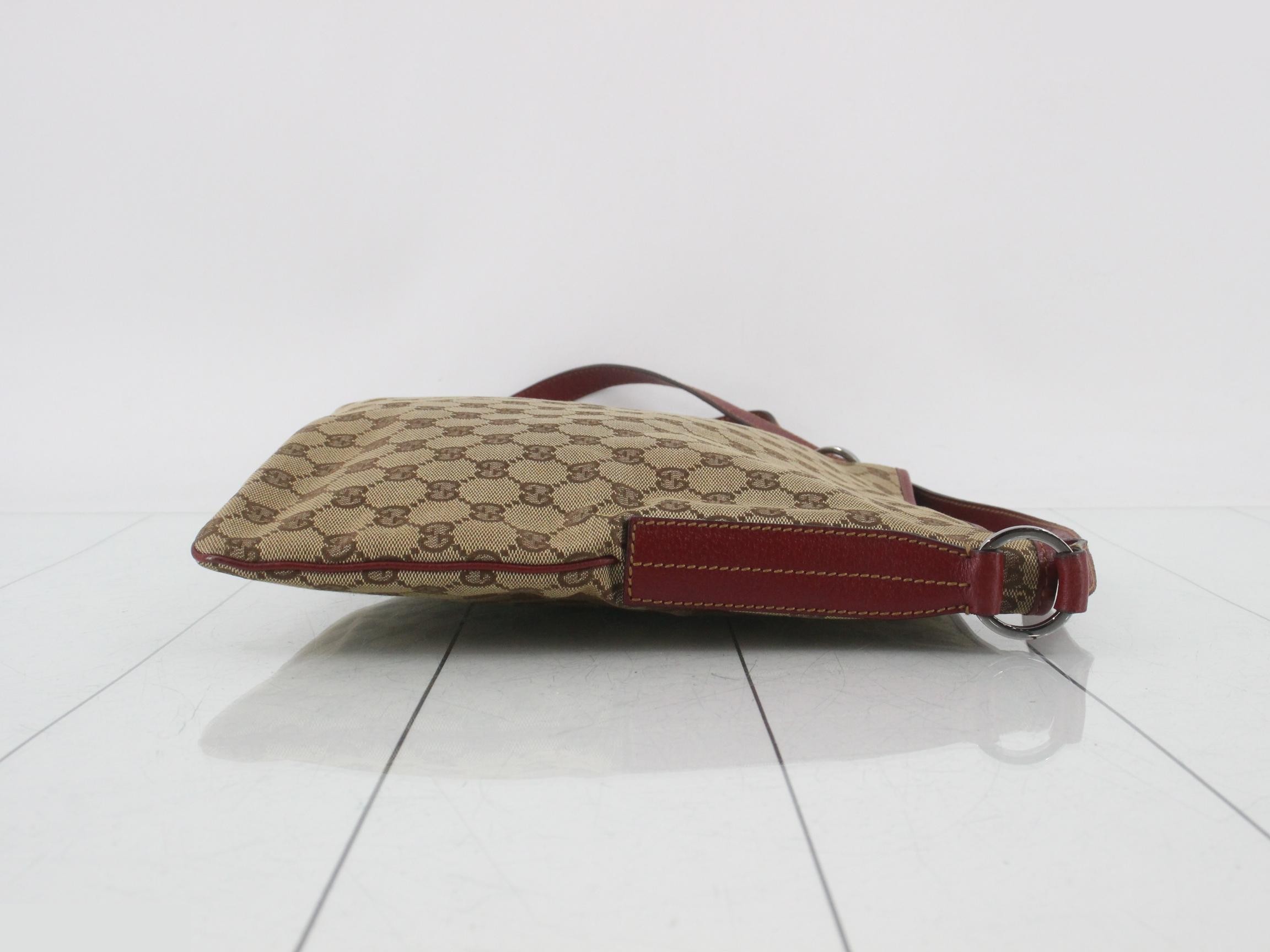 GG Canvas (Bag) - Shoulder Bag — view 3