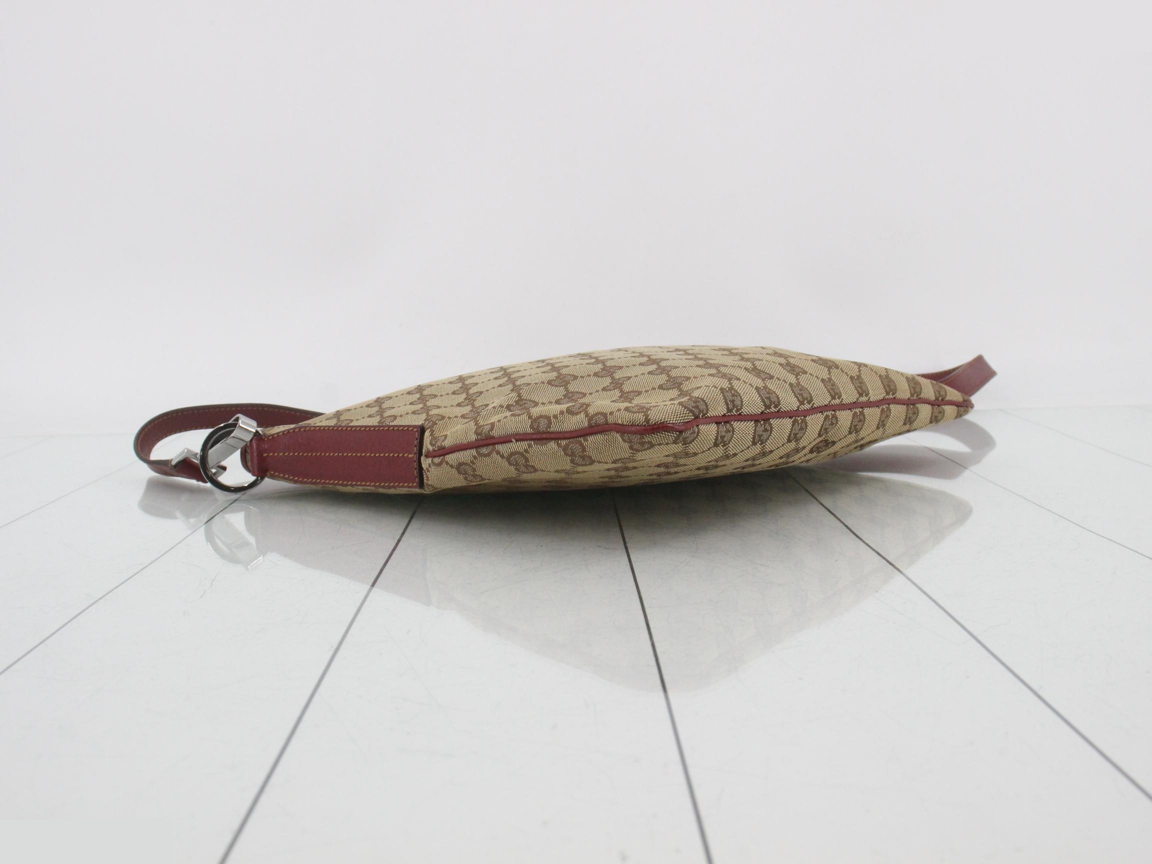 GG Canvas (Bag) - Shoulder Bag — view 5