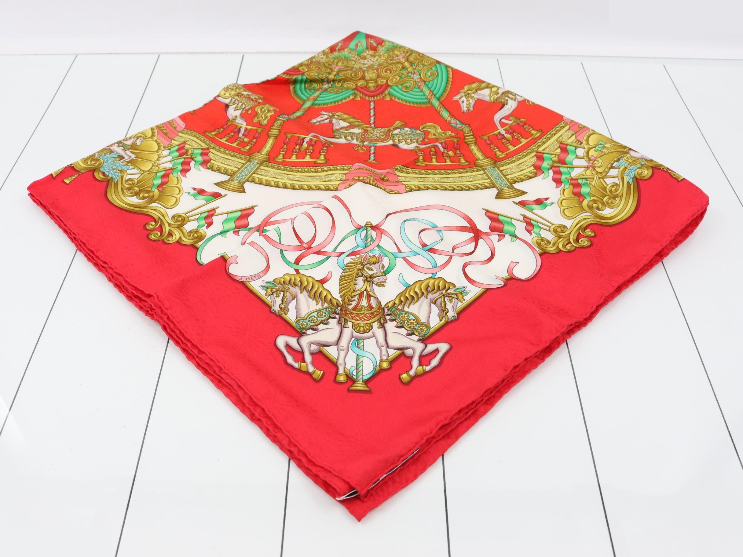 Carre 90 scarf, with box. — view 2