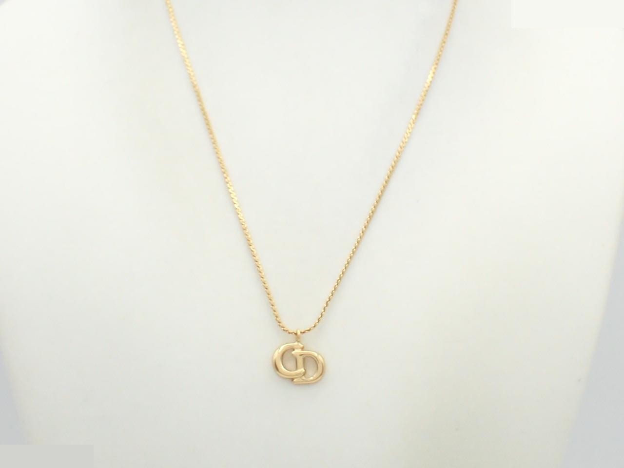 Gold necklace, chain approximately 42cm — view 3