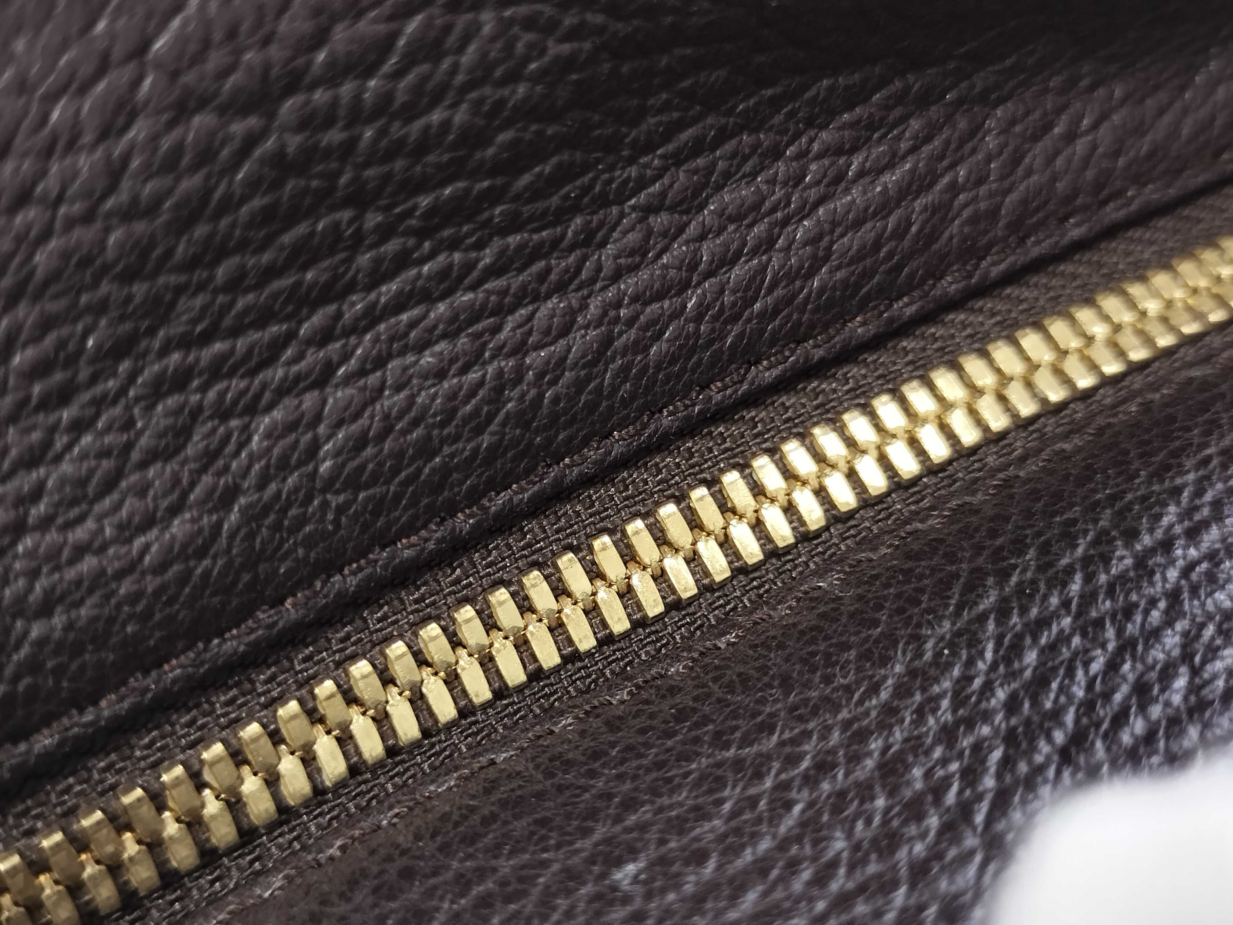 Amazona 28 Brown Handbag — view 9