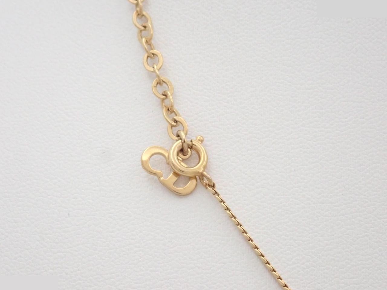 Other lines: Precious metal necklaces and pendants, chain approximately 42cm. — view 2
