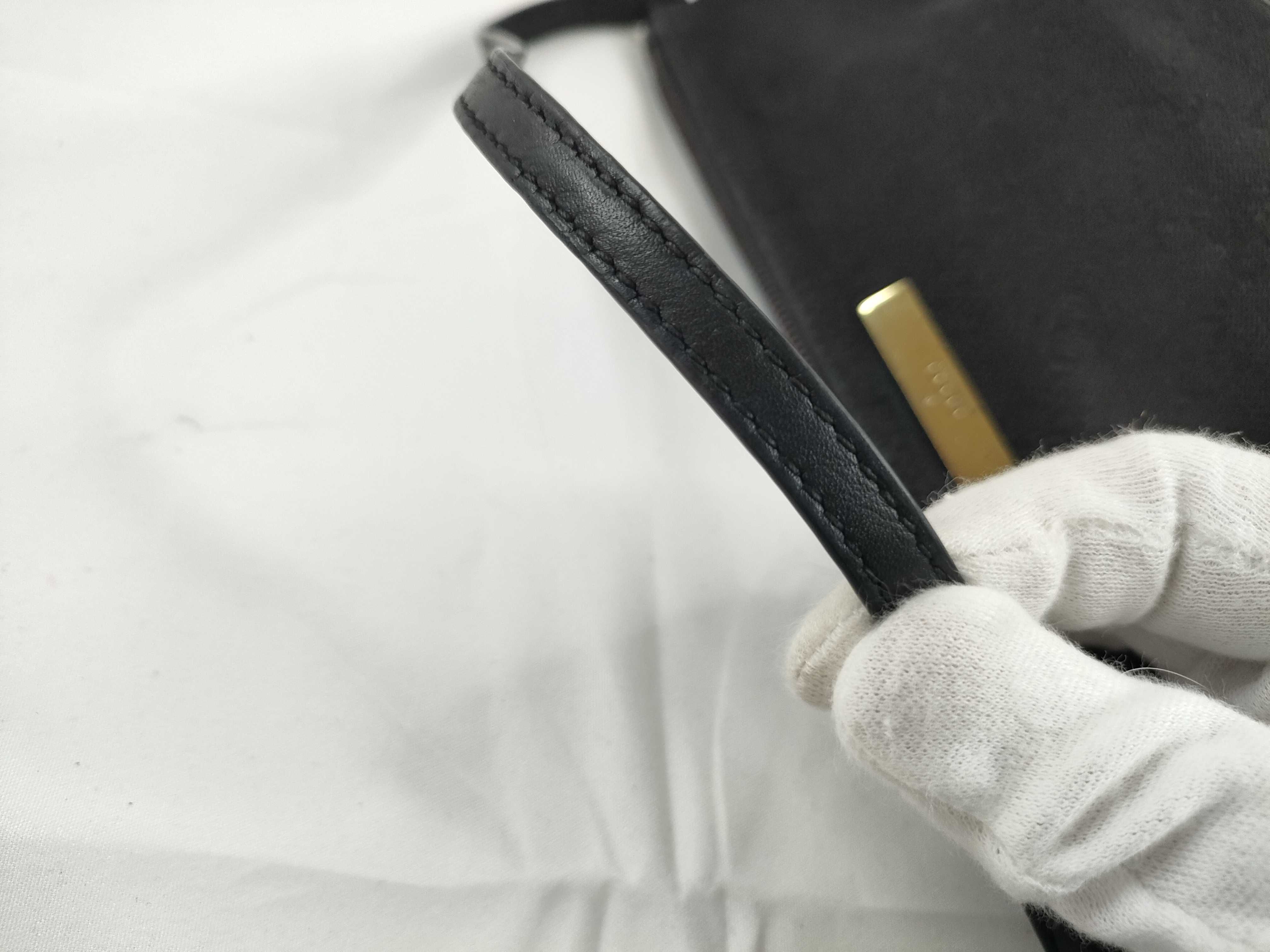 accessory pouch — view 7