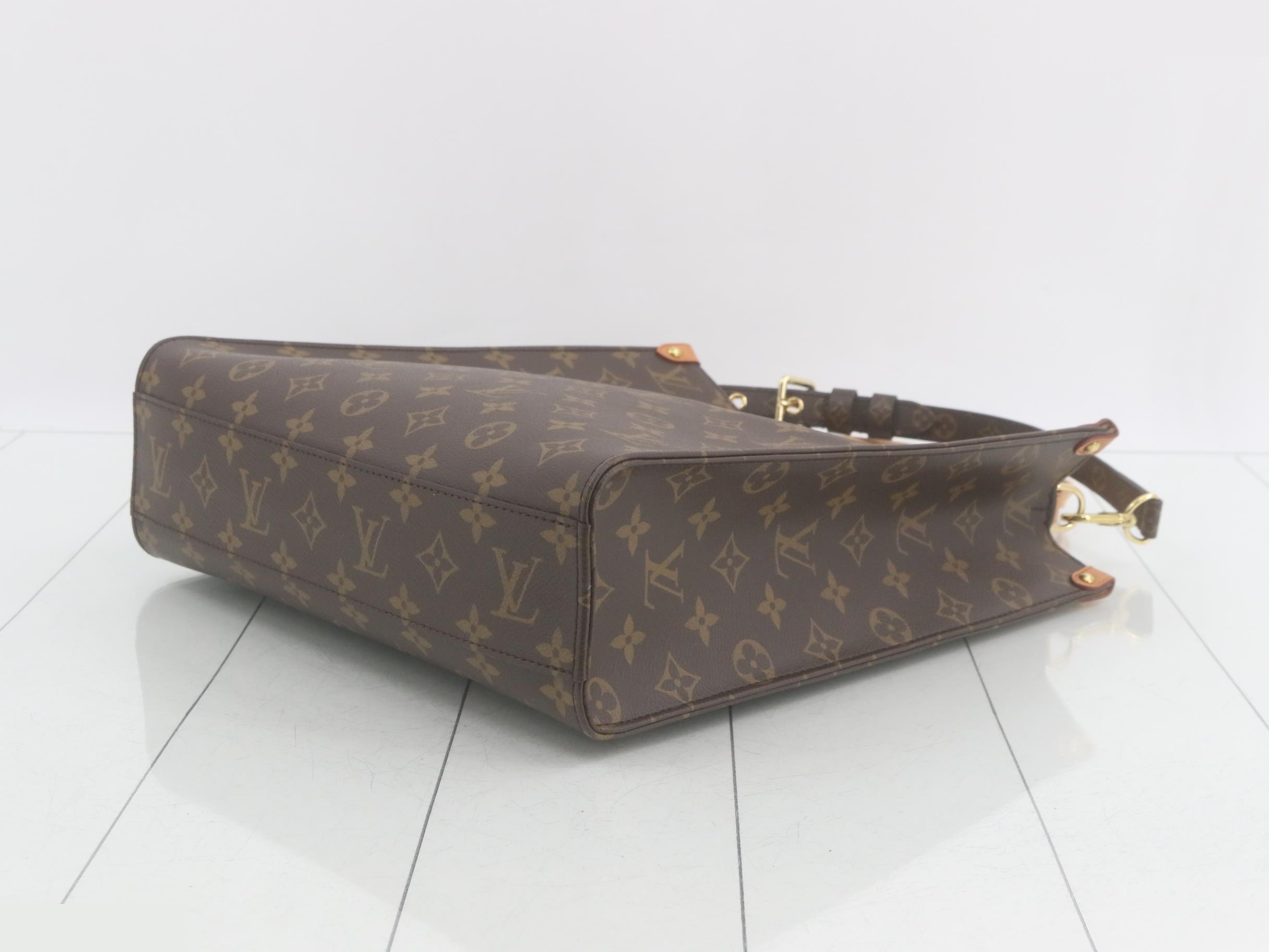 Monogram Sac Plat PM 2-Way Shoulder — view 6