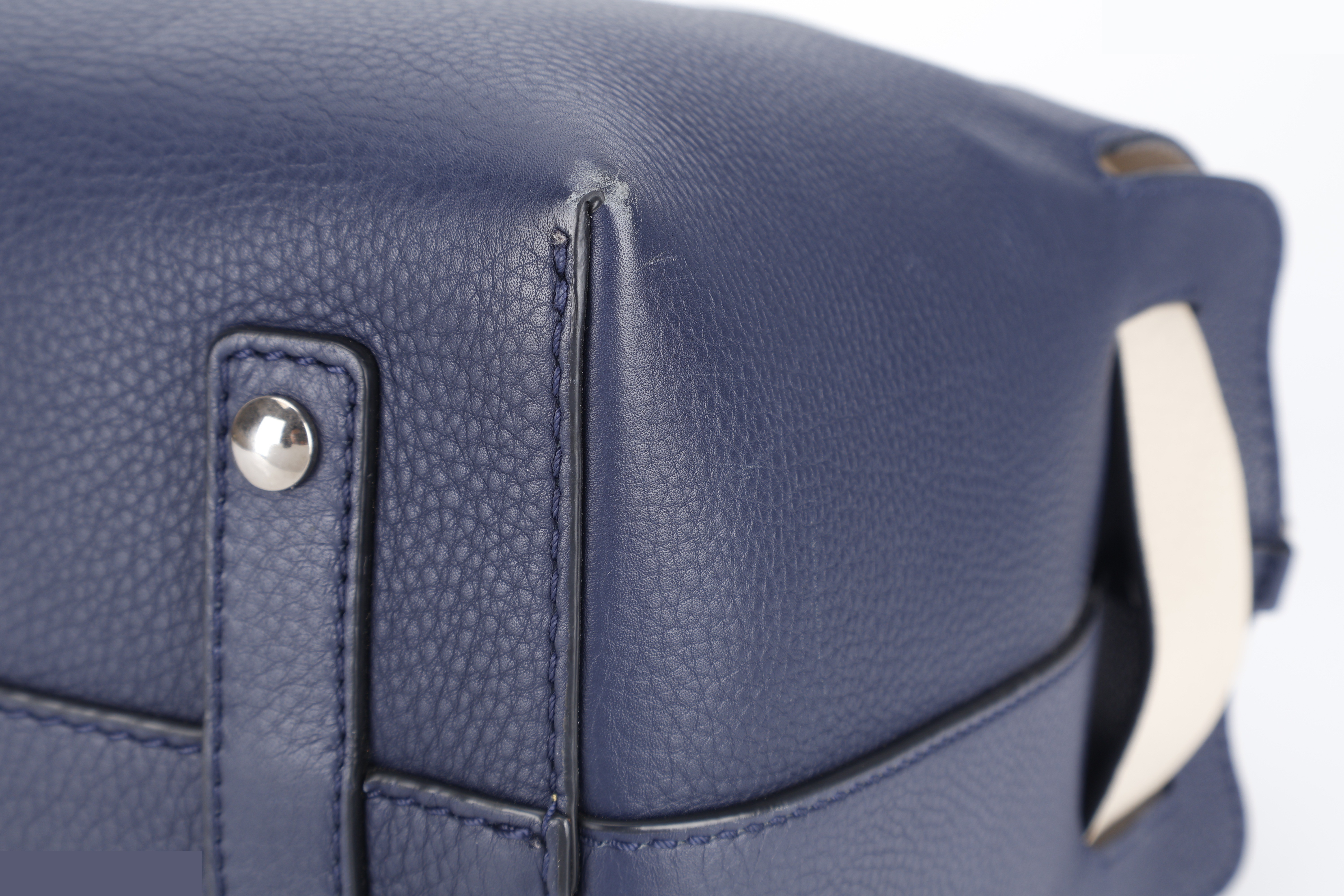 BELT BAG SATCHEL LARGE NAVY BLUE CALF — view 5
