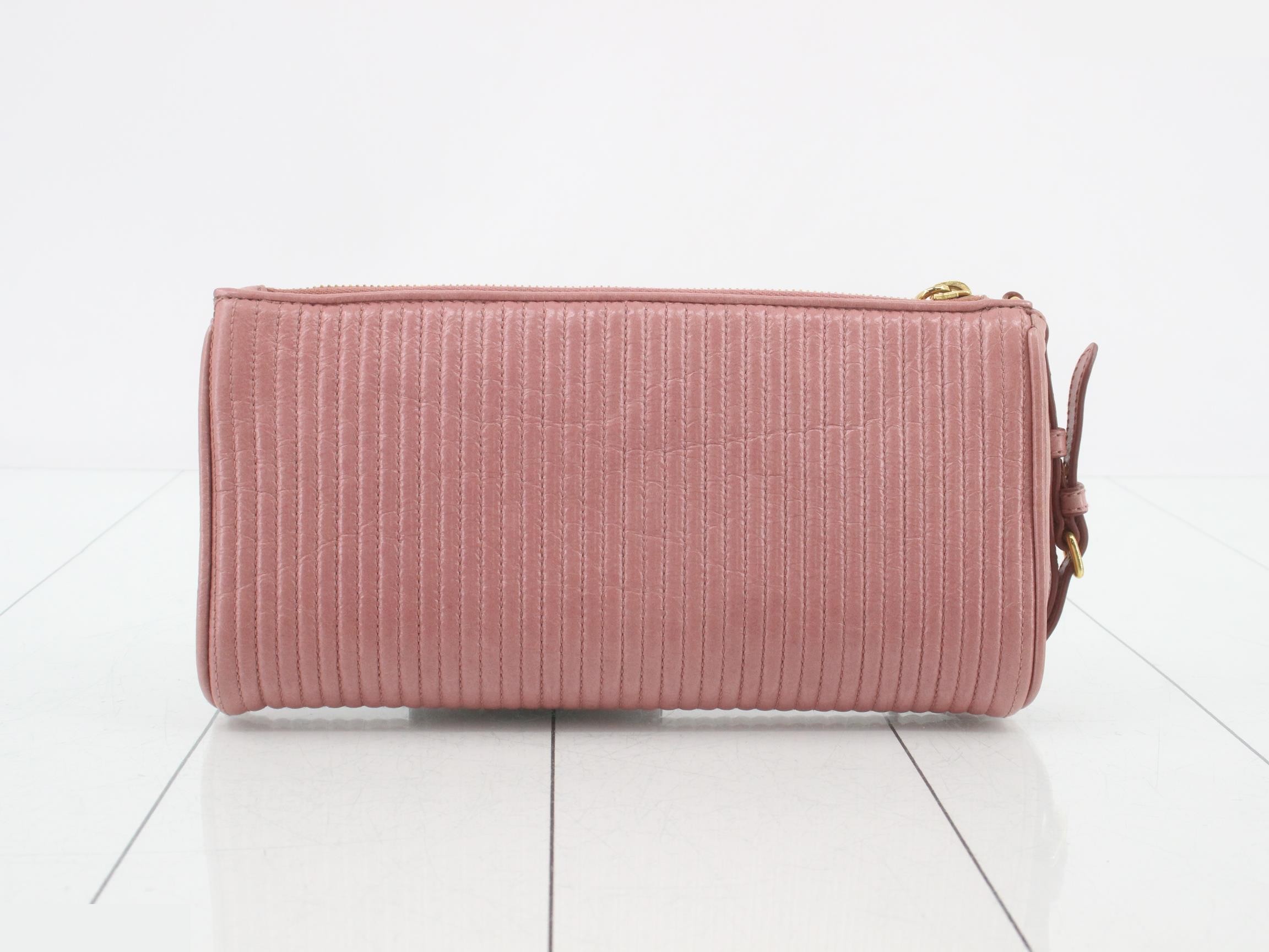 5N1455 Vitello Shine Clutch Bag, Leather, Pink — view 2