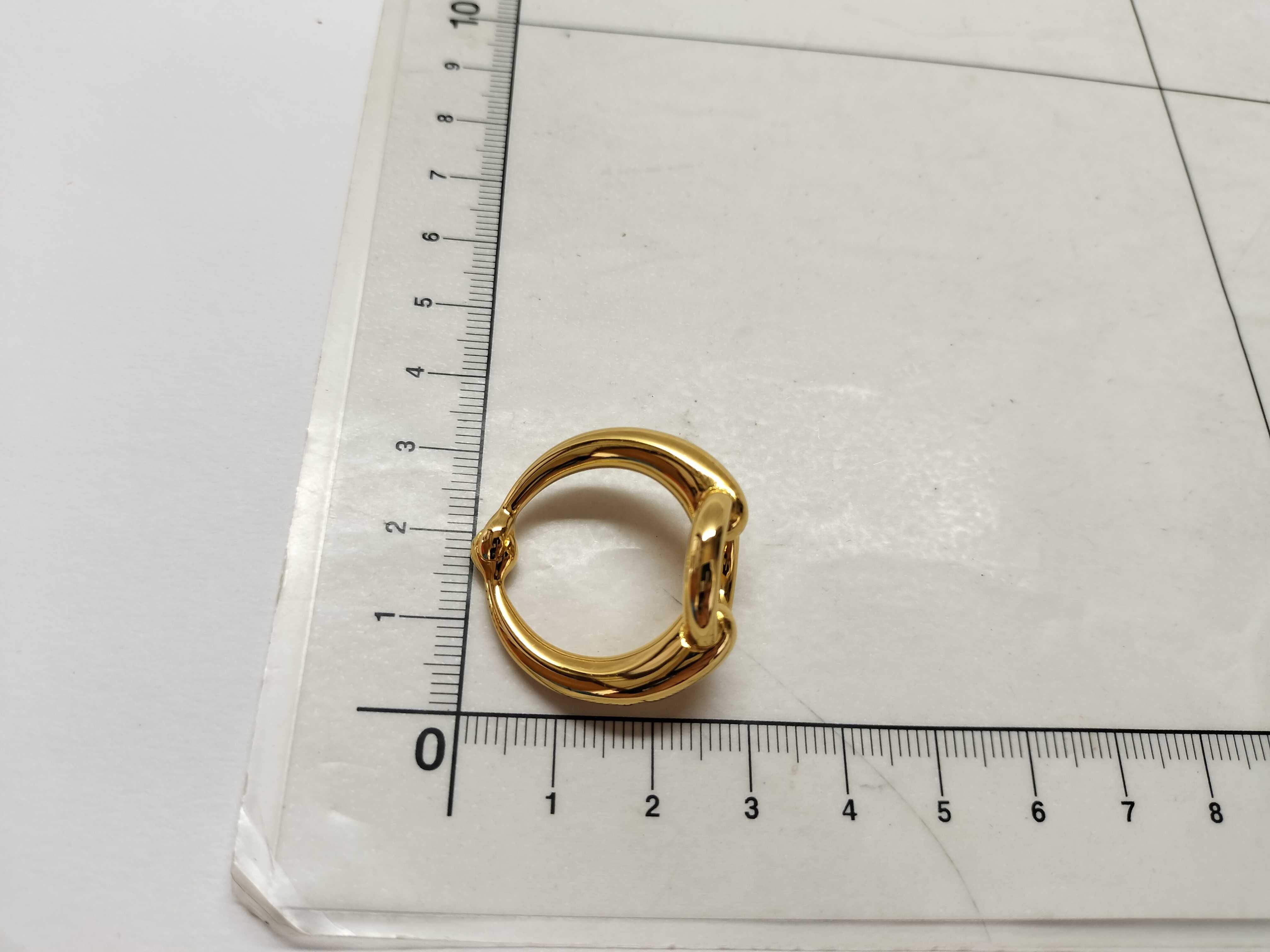 Moi Scarf Ring and other accessories — view 3