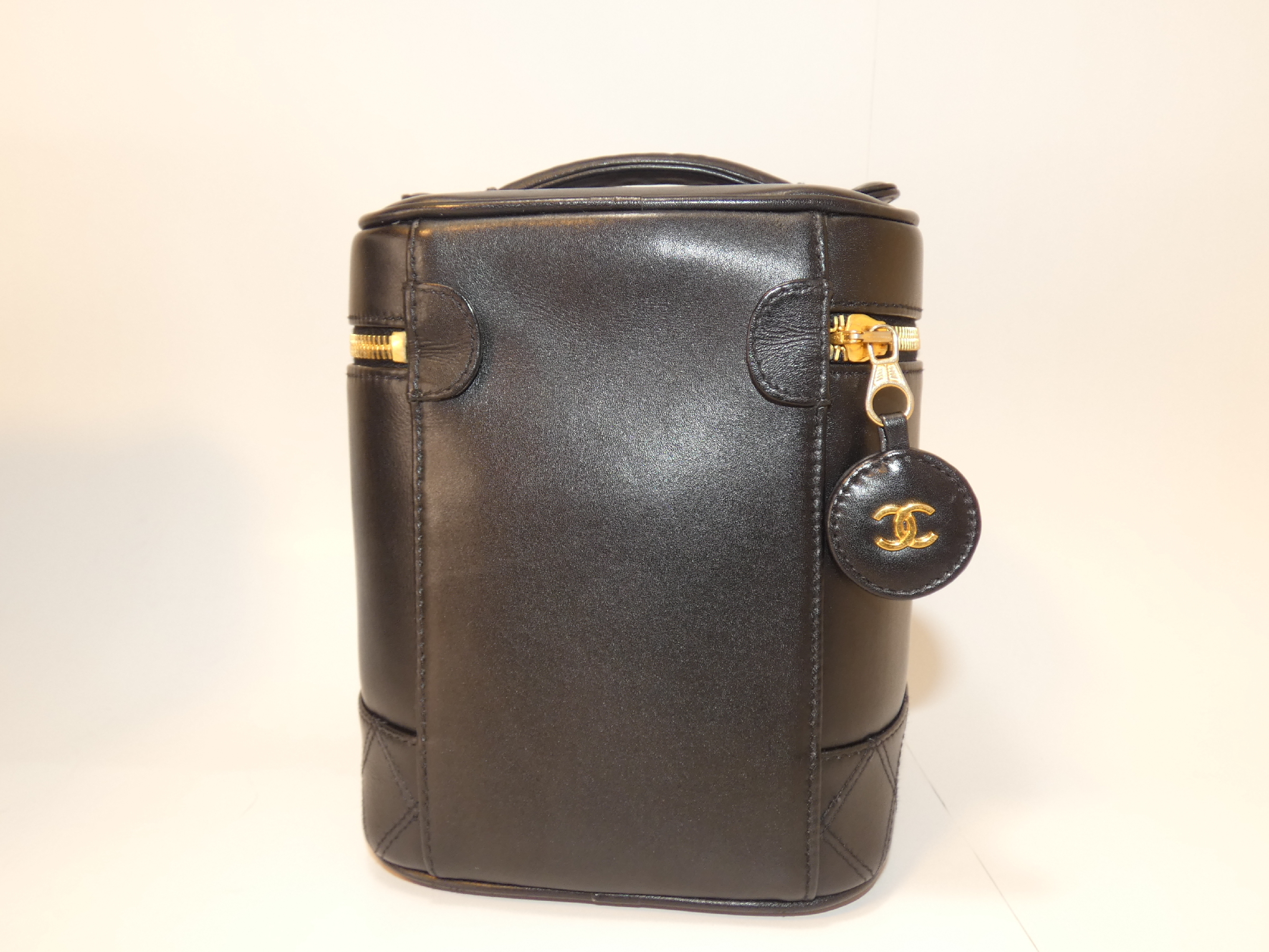 Bicolore Lambskin Black Vanity Bag — view 2