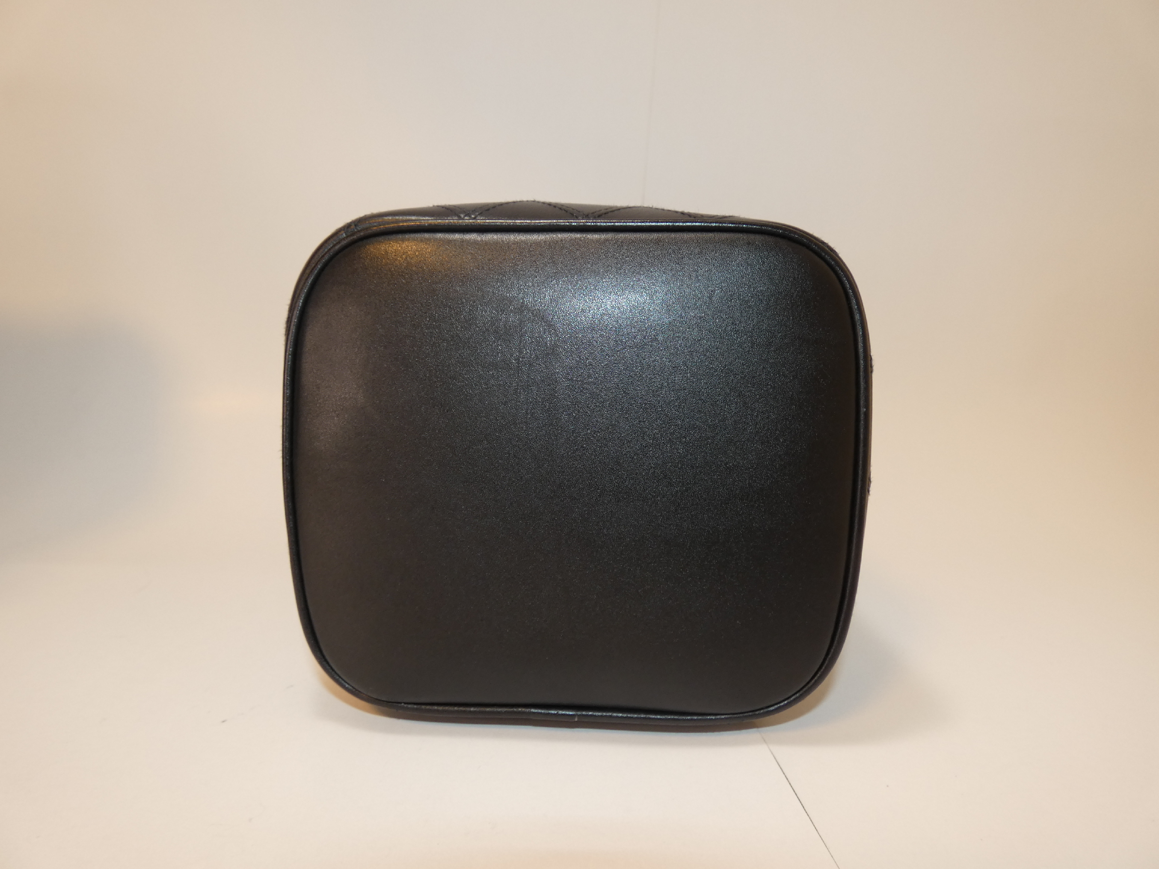 Bicolore Lambskin Black Vanity Bag — view 5