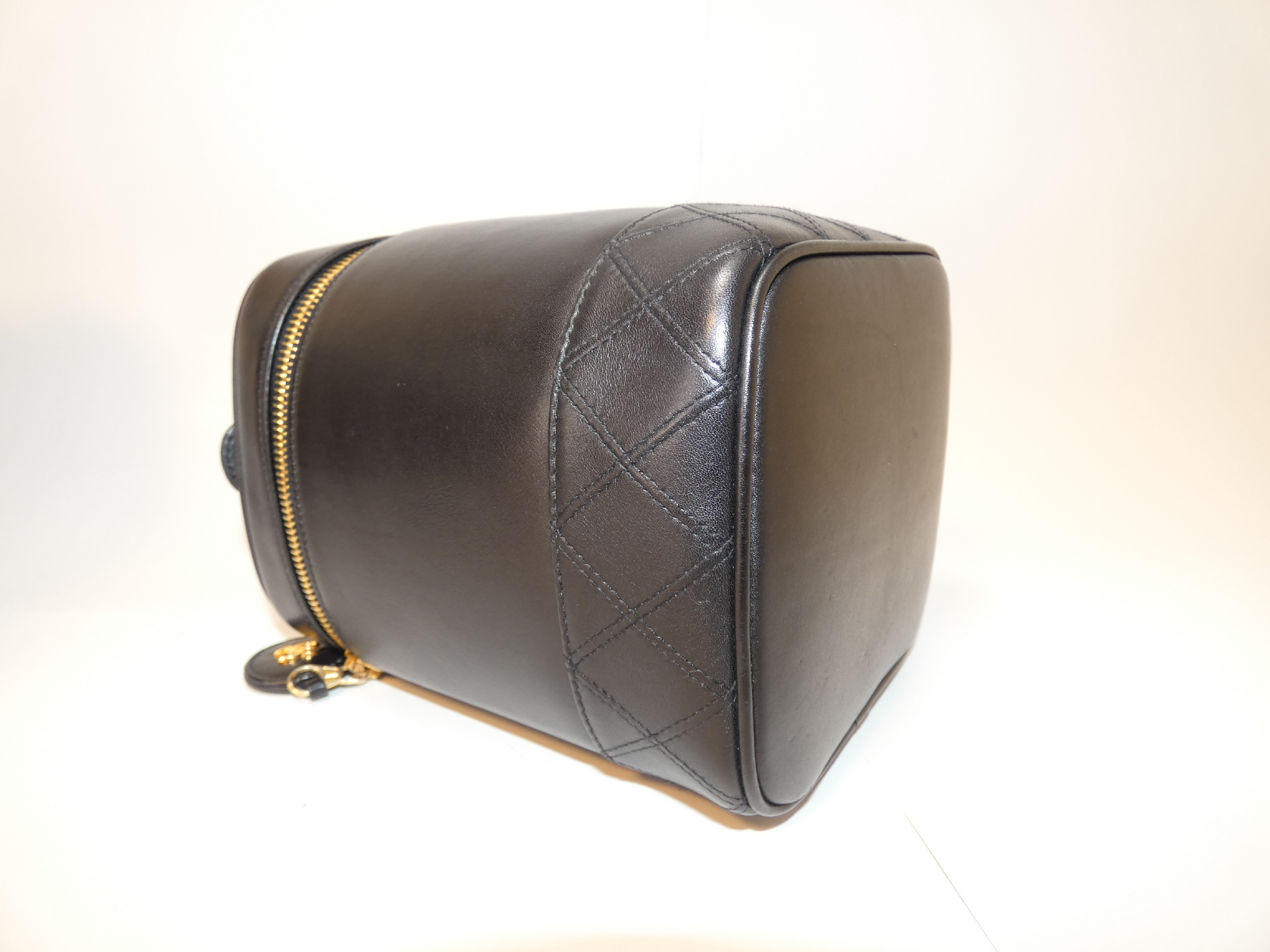 Bicolore Lambskin Black Vanity Bag — view 6