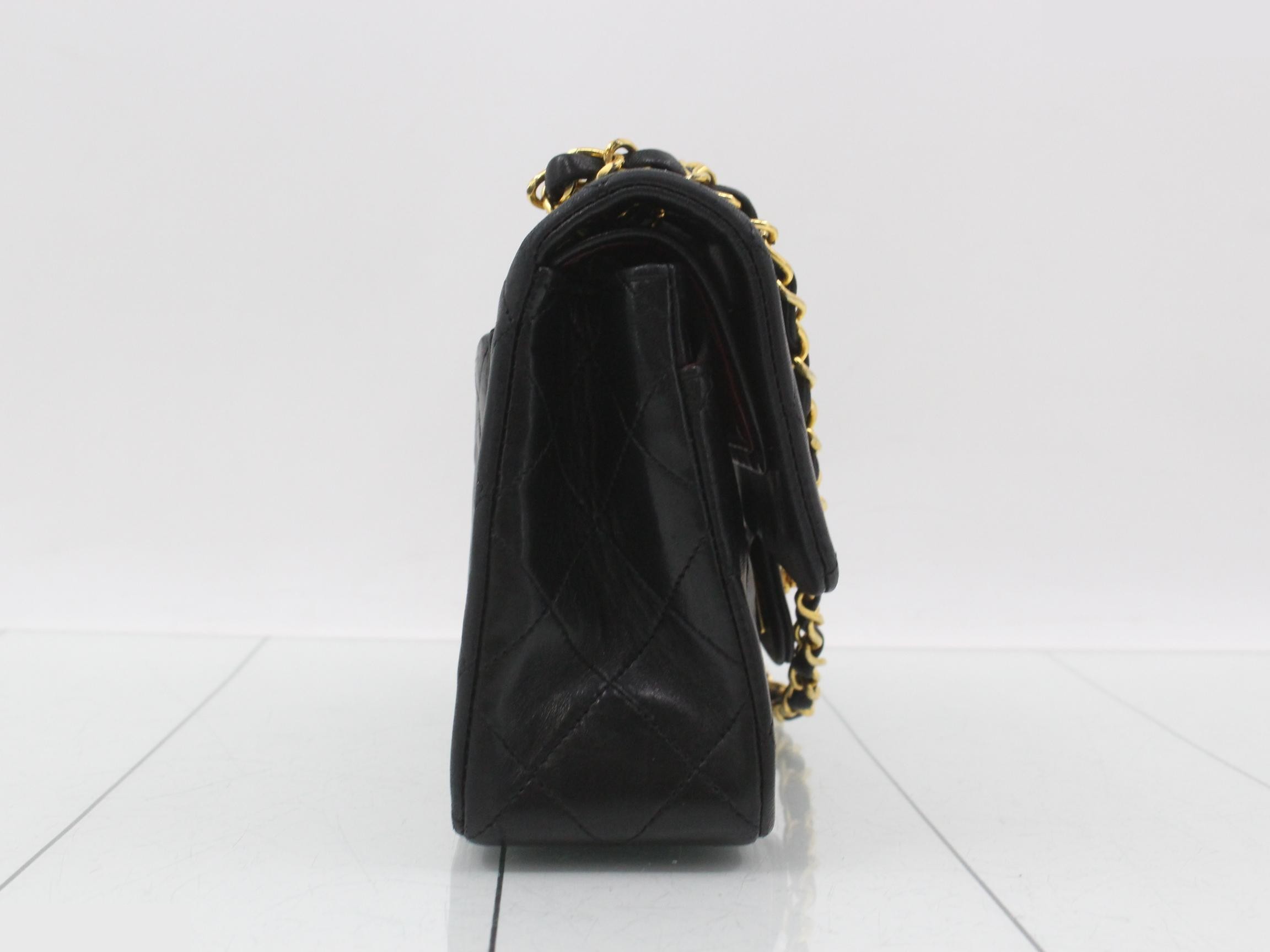 Matelassé 23 Double Chain Double Flap Shoulder Bag — view 4