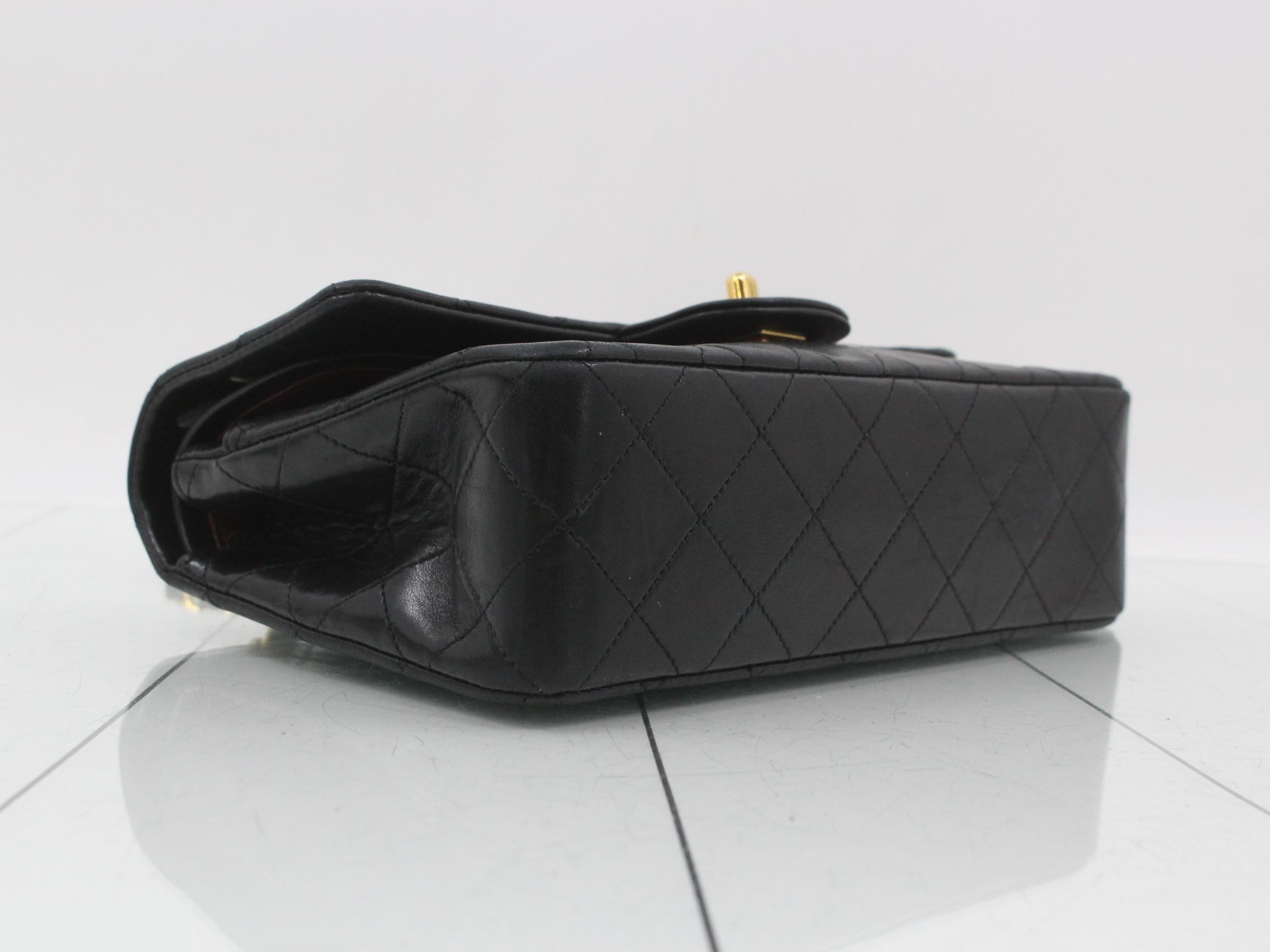Matelassé 23 Double Chain Double Flap Shoulder Bag — view 5