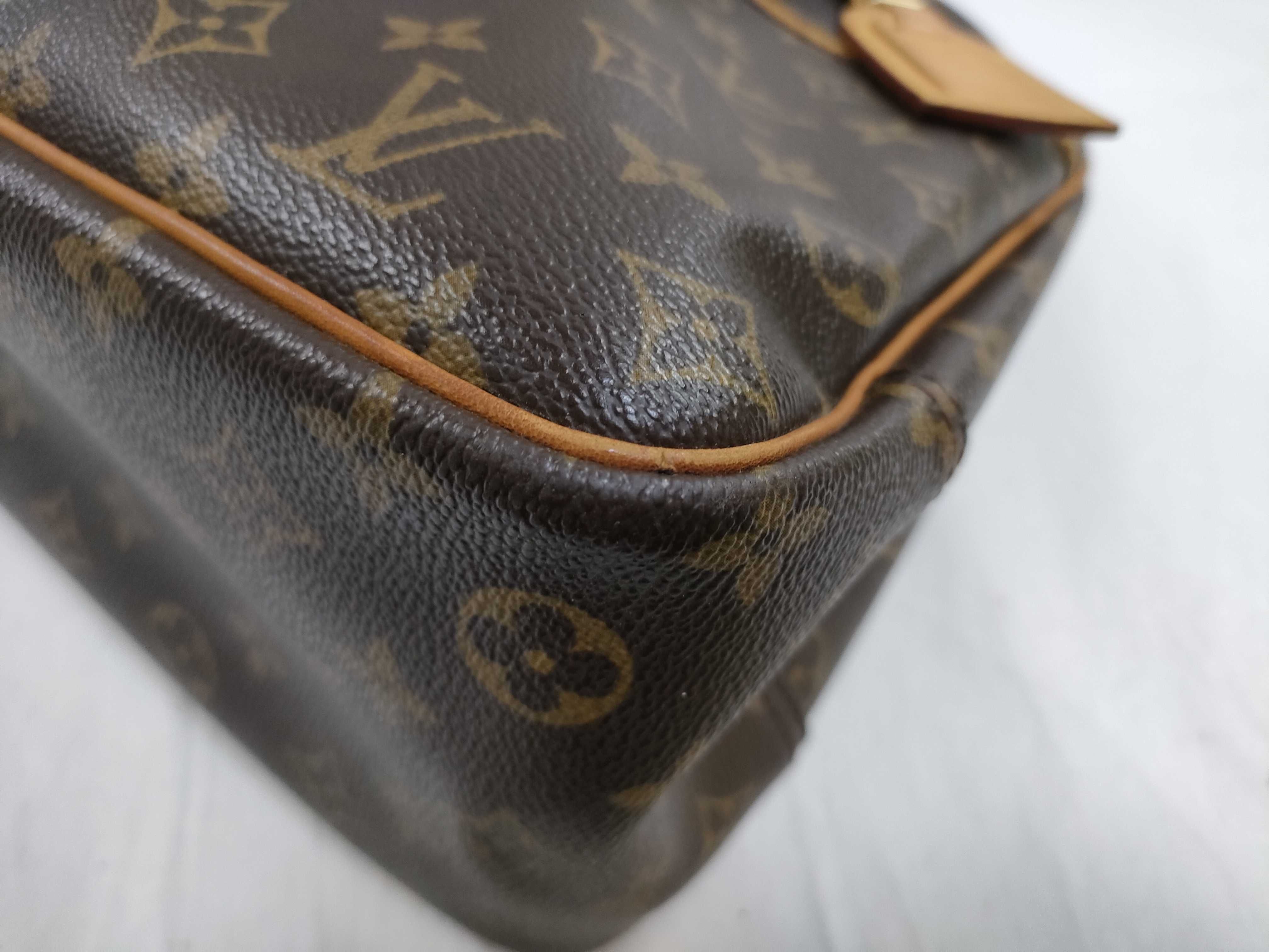 Monogram Louis Vuitton Deauville Monogram Handbag — view 8