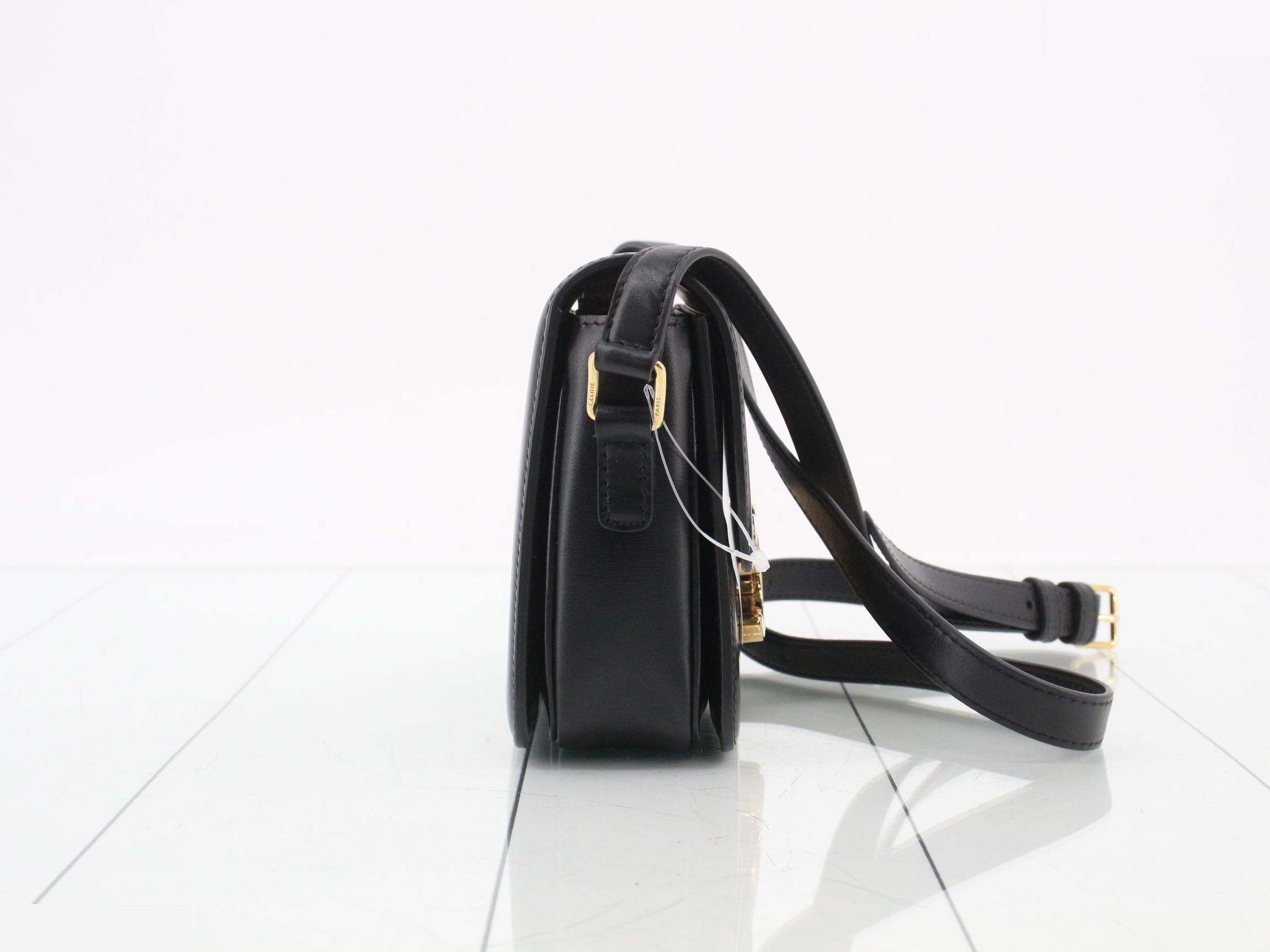 Triomphe Leather Shoulder Bag CONF. 188423BF4.38NO — view 4