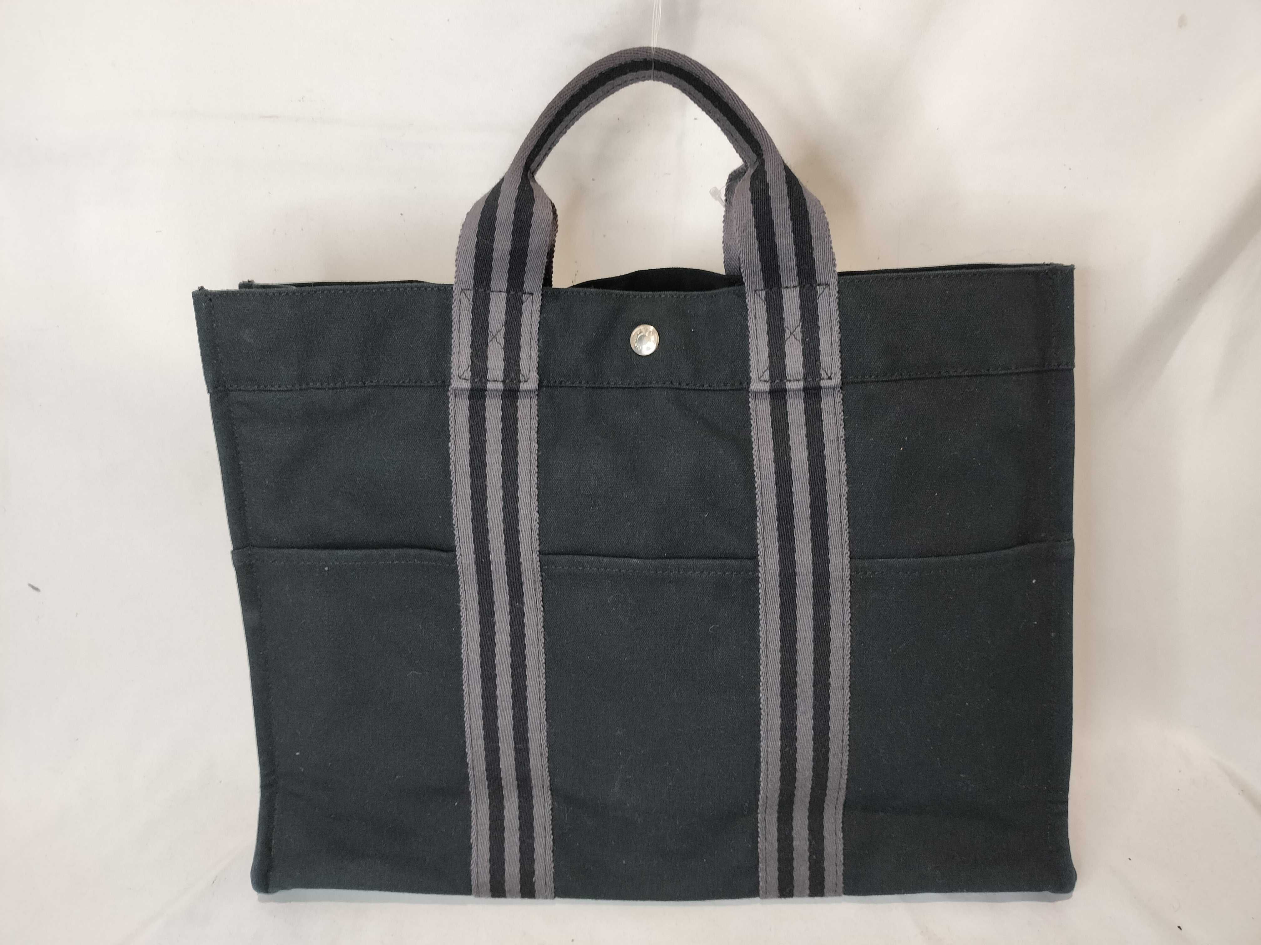 Fourre-Tout PM Handbag