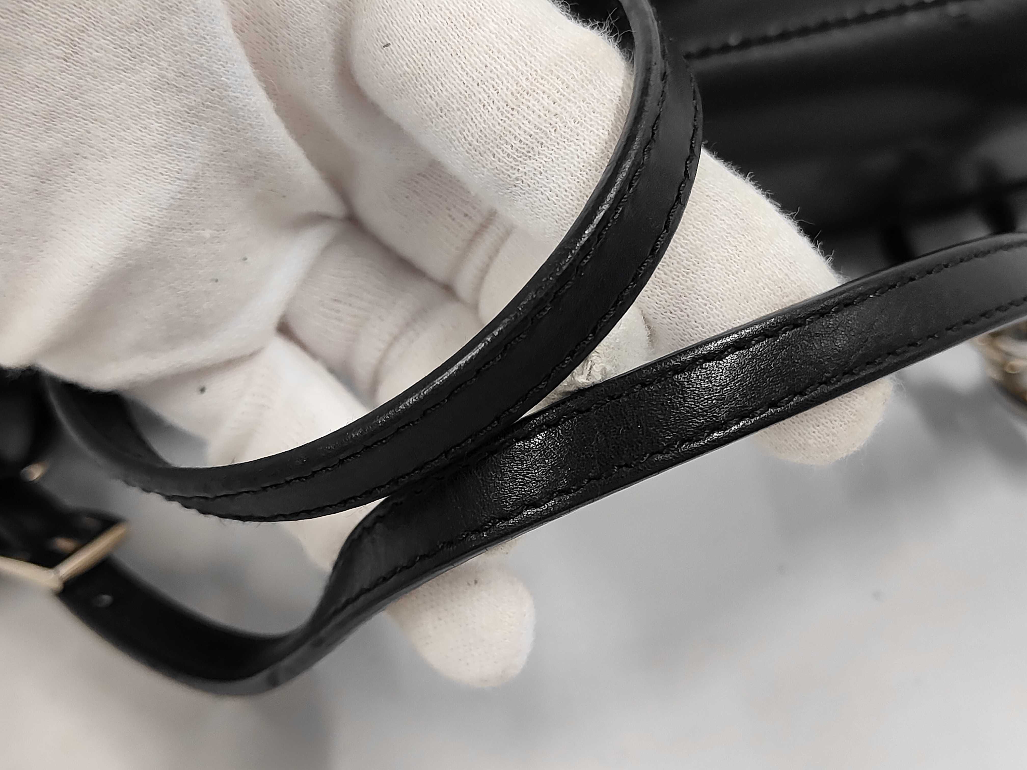 DIVA Shoulder Bag, Leather, Black Shoulder Bag — view 5