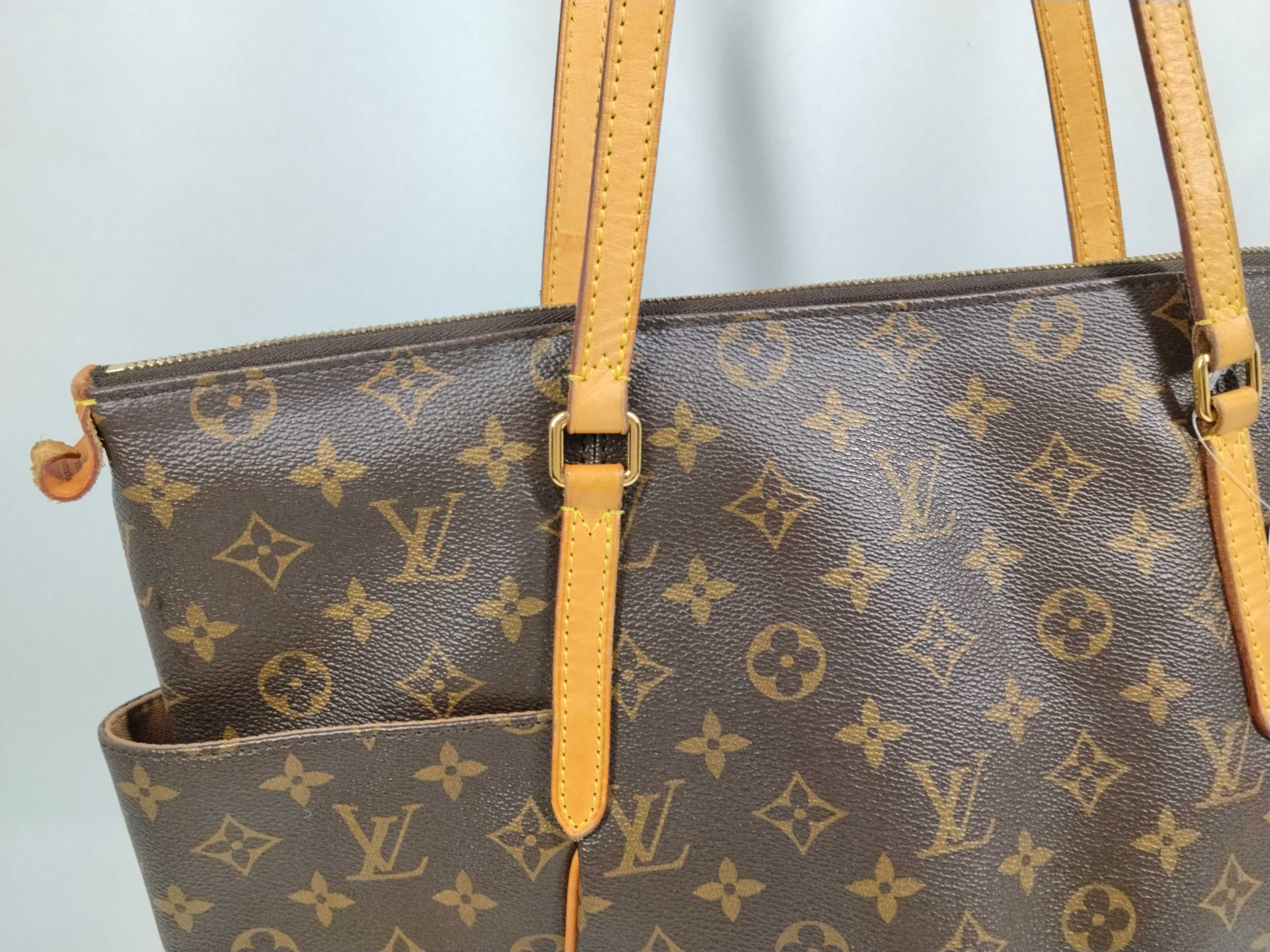 Monogram M56689 Totally MM Tote Bag — view 3