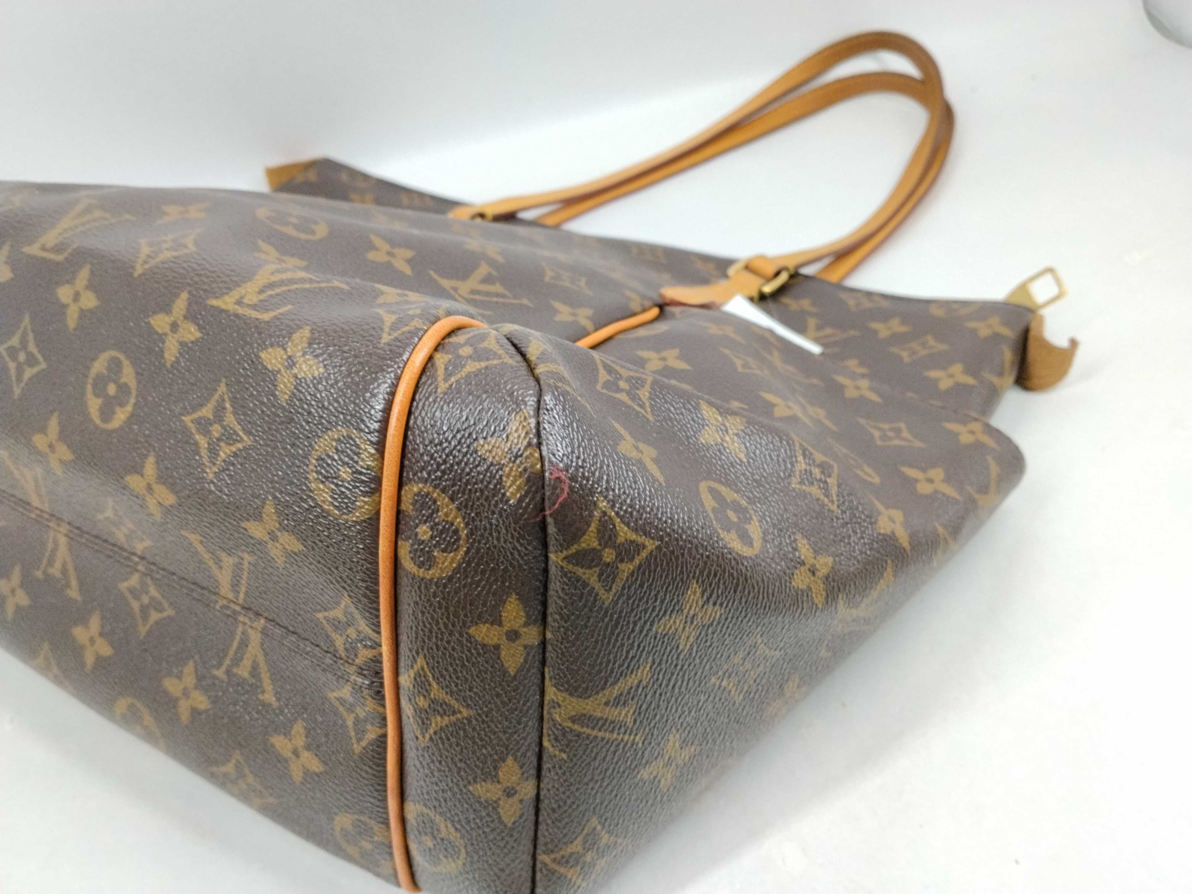 Monogram M56689 Totally MM Tote Bag — view 9