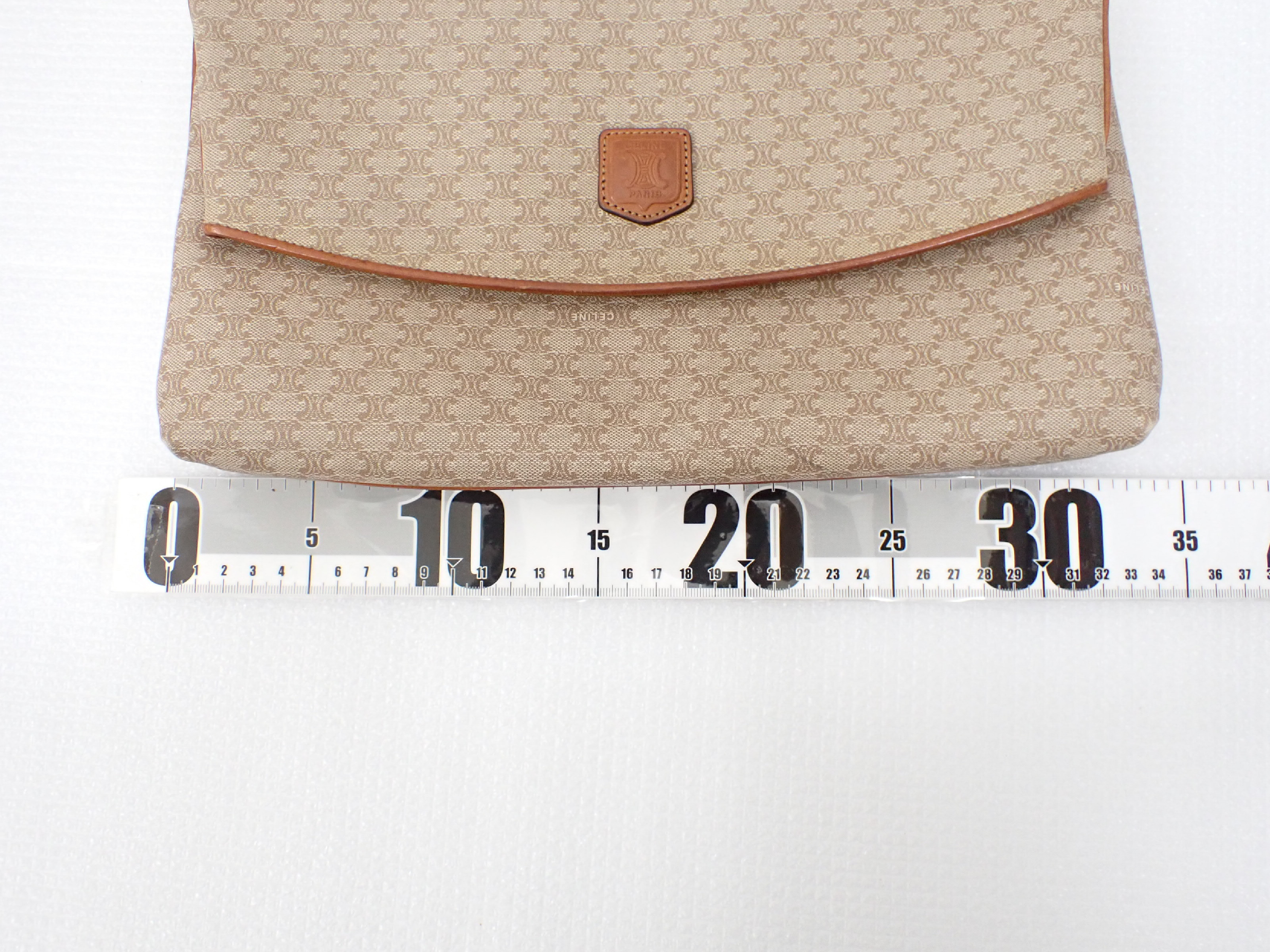 Macadam Triomphe Logo Clutch Bag Flap Clutch Bag — view 6