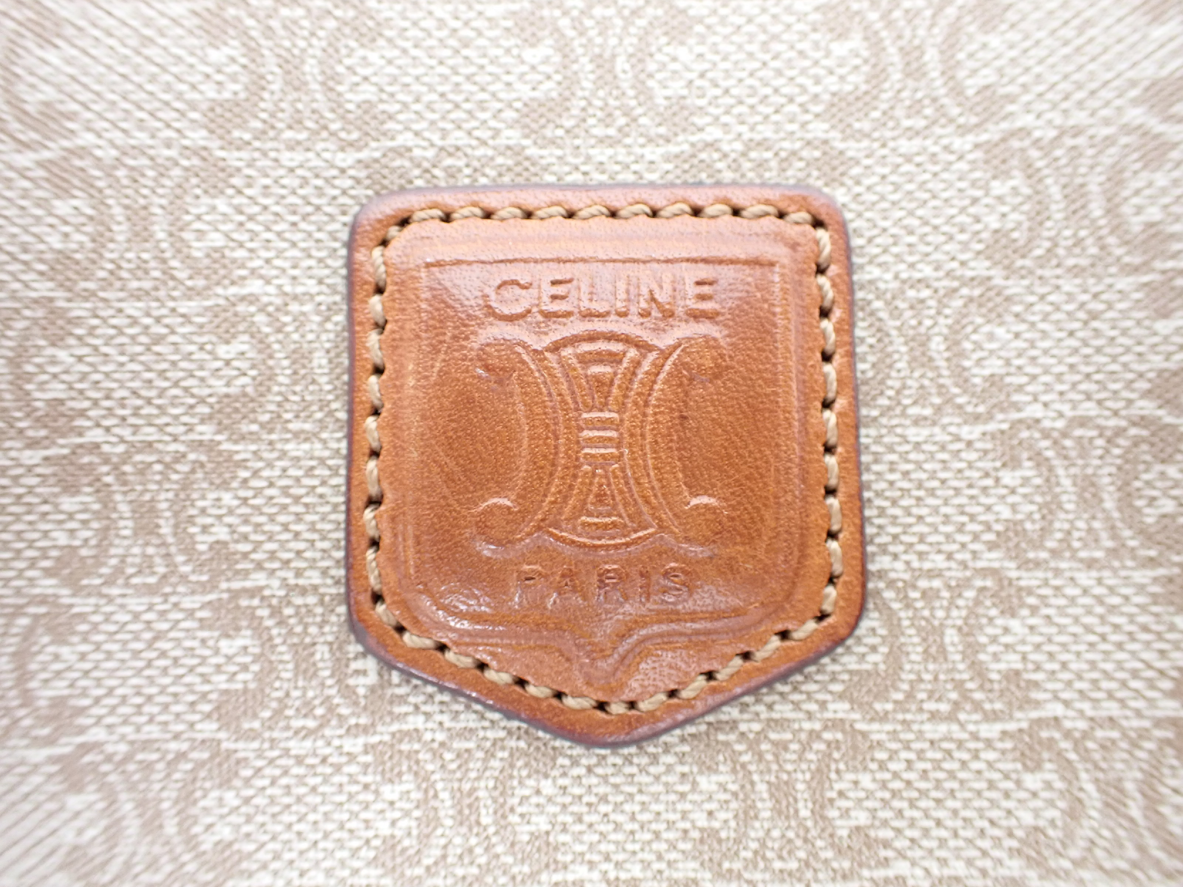Macadam Triomphe Logo Clutch Bag Flap Clutch Bag — view 7