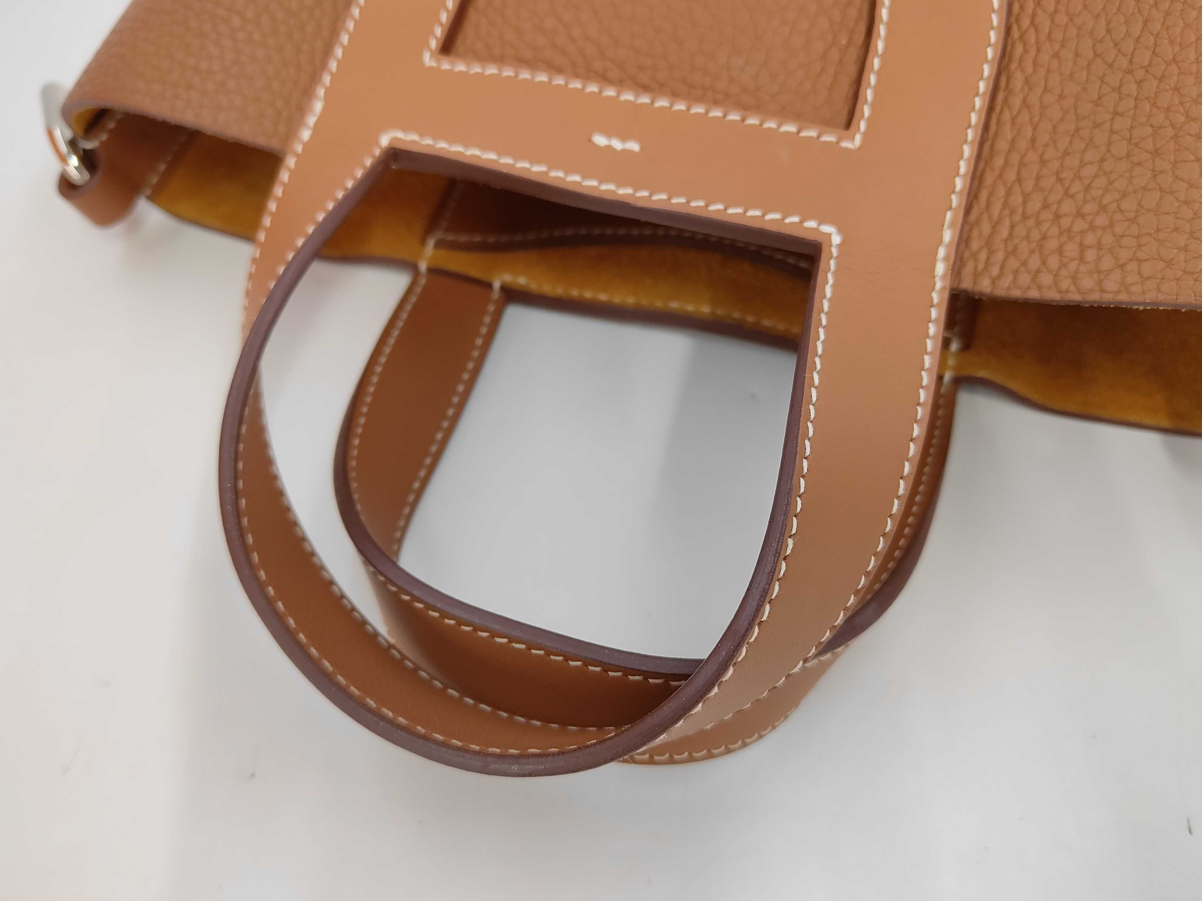 In the Loop handbag, gold with silver hardware, K stamp. — view 4