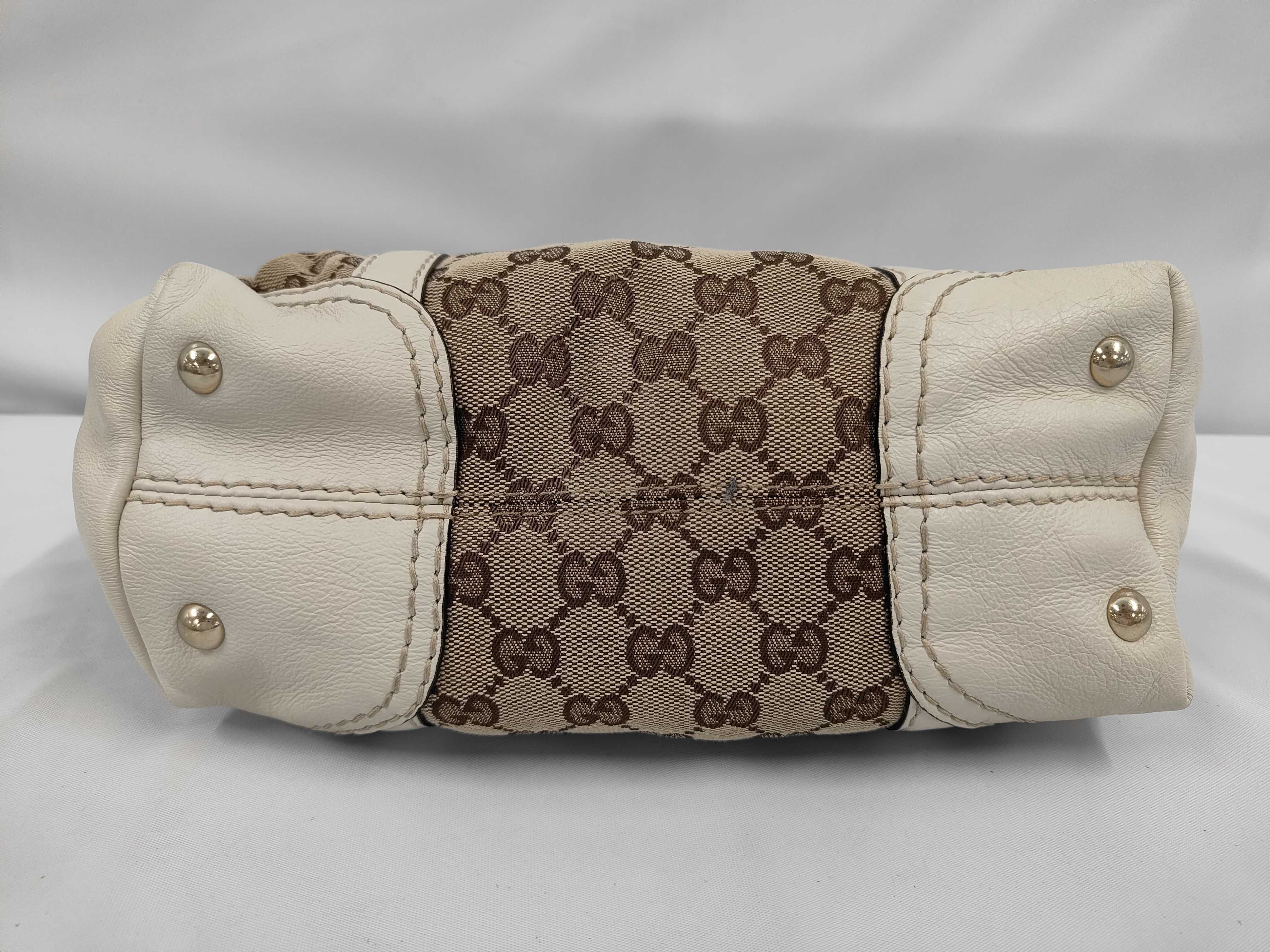 handbag — view 3