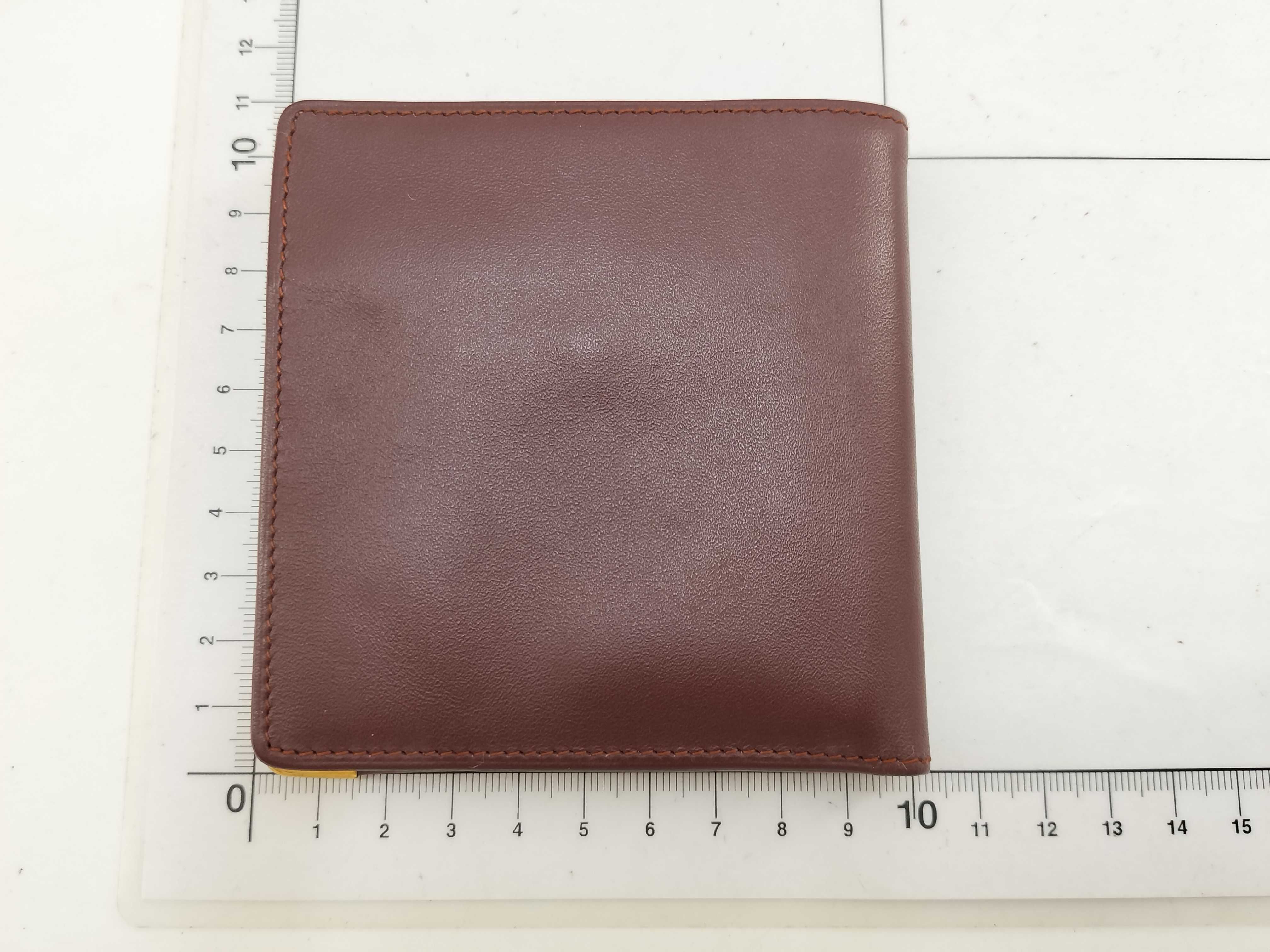 Must Line / Folding Wallet / Leather Wallet — view 2