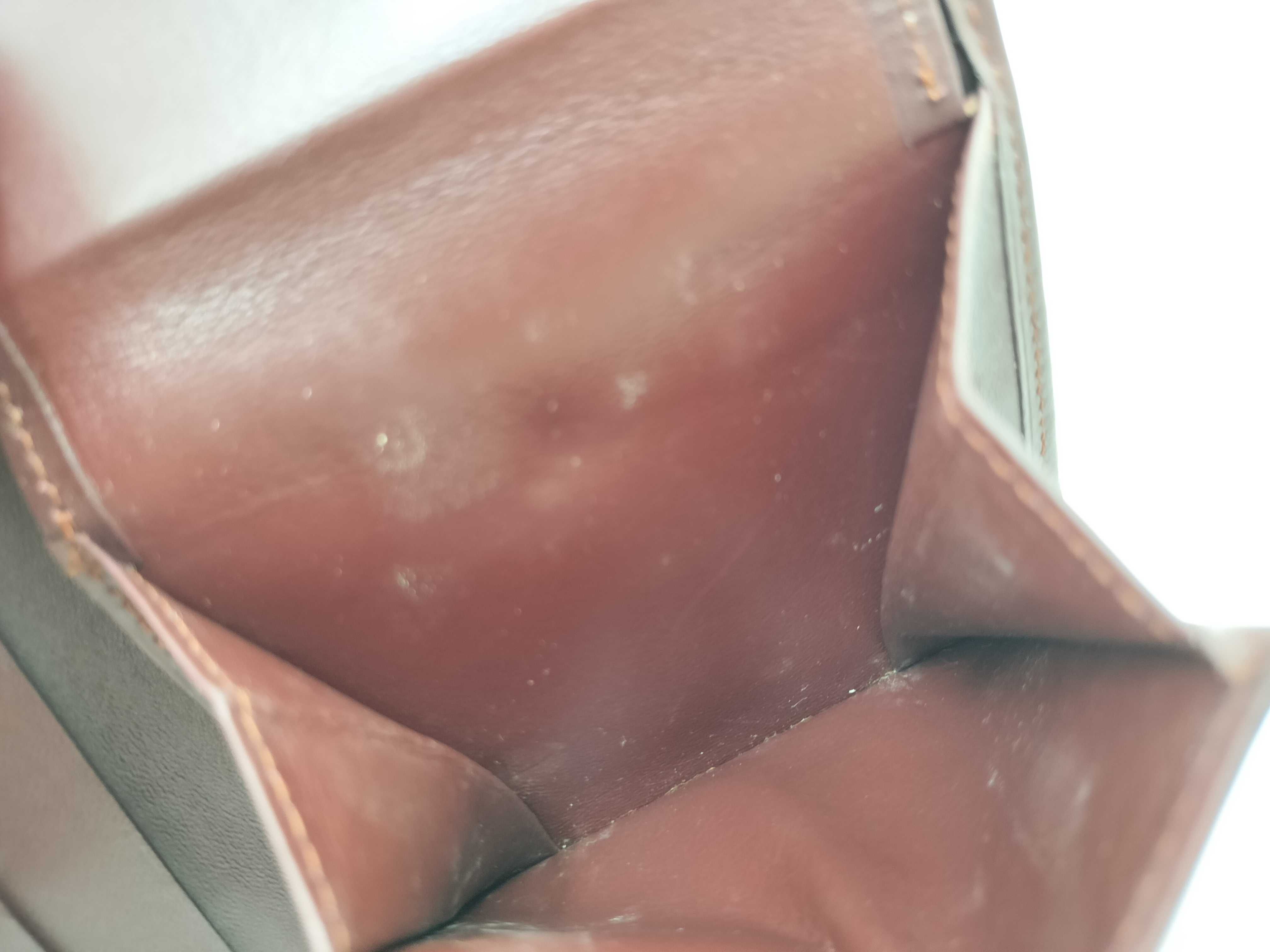 Must Line / Folding Wallet / Leather Wallet — view 11