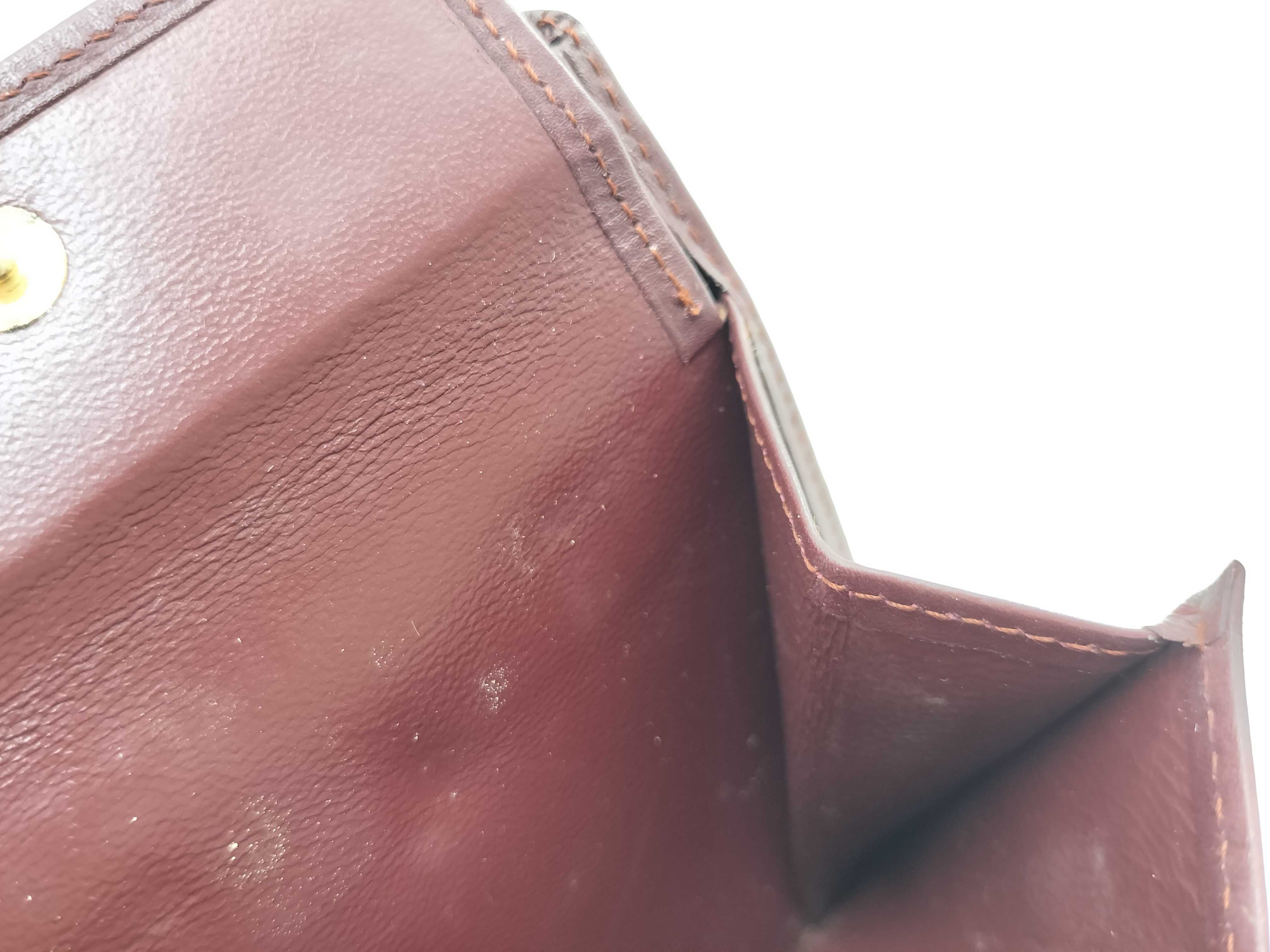 Must Line / Folding Wallet / Leather Wallet — view 12
