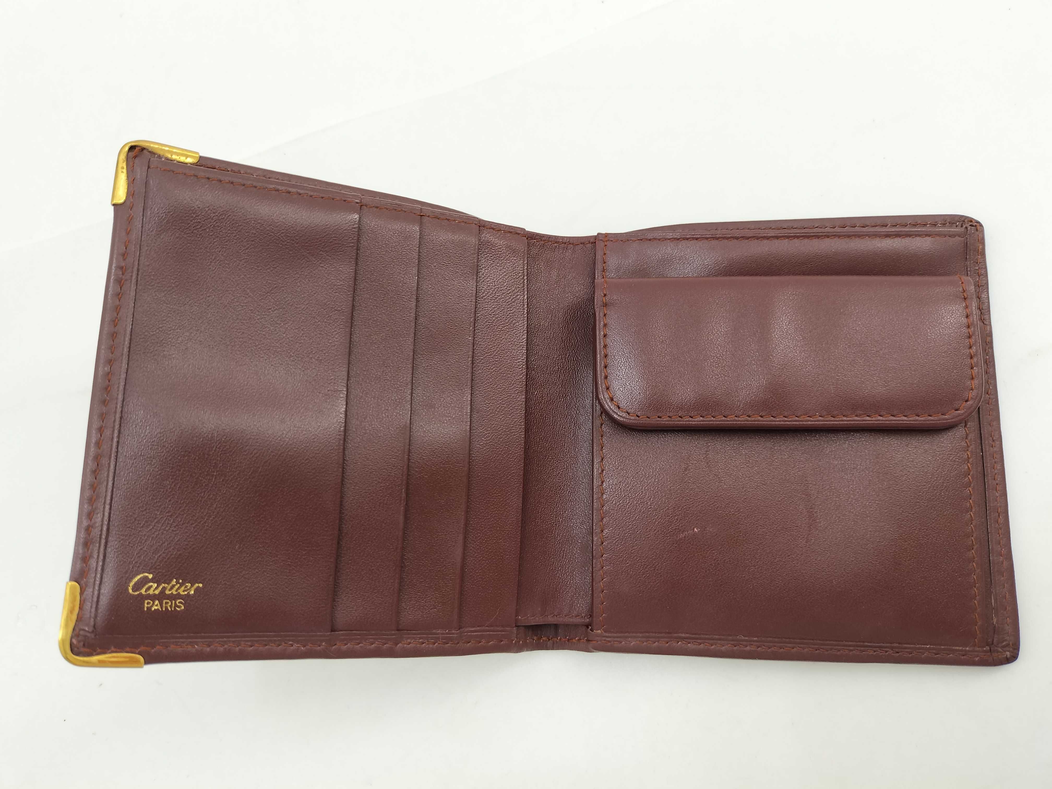Must Line / Folding Wallet / Leather Wallet — view 8