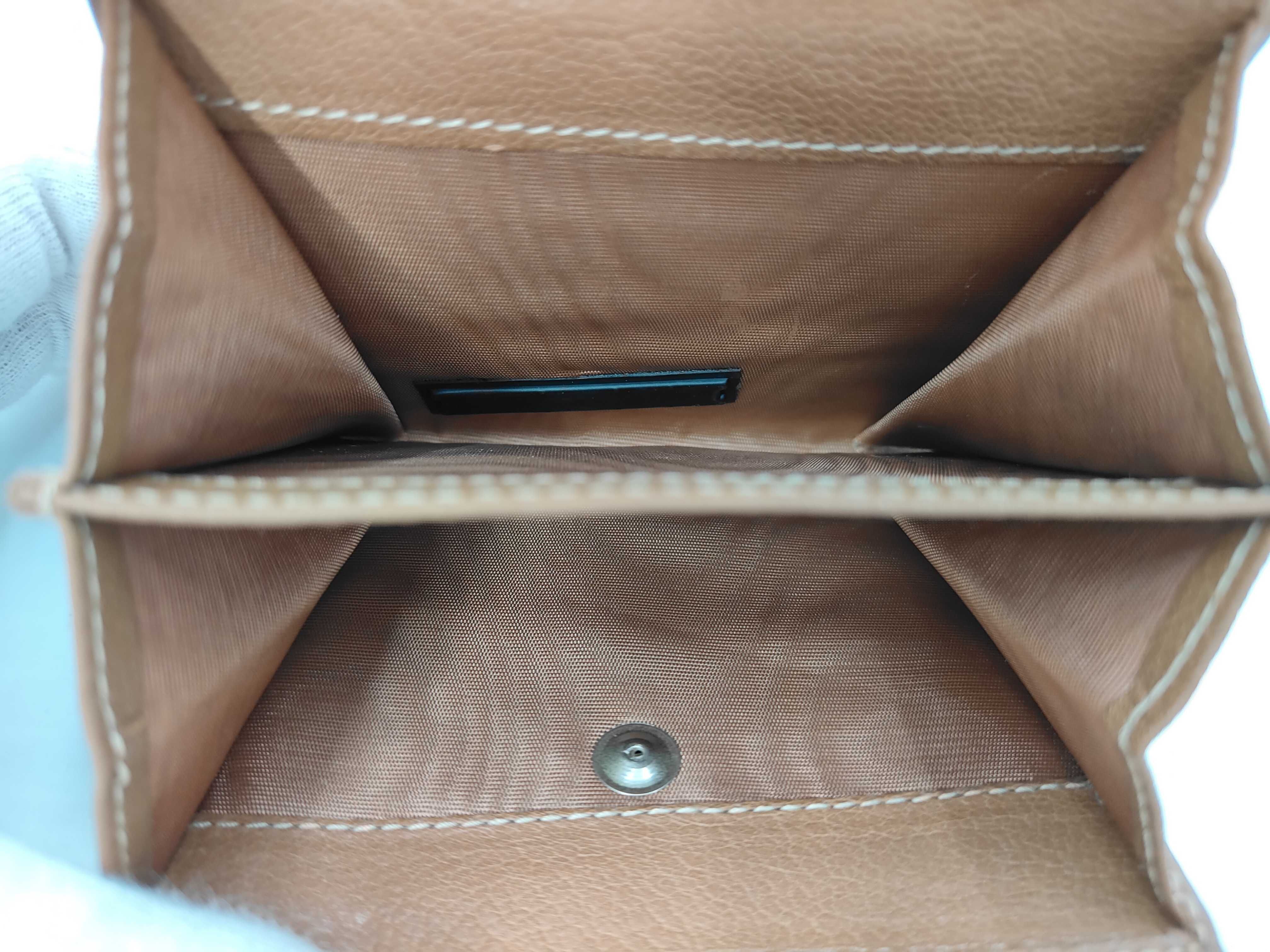 coin case — view 9