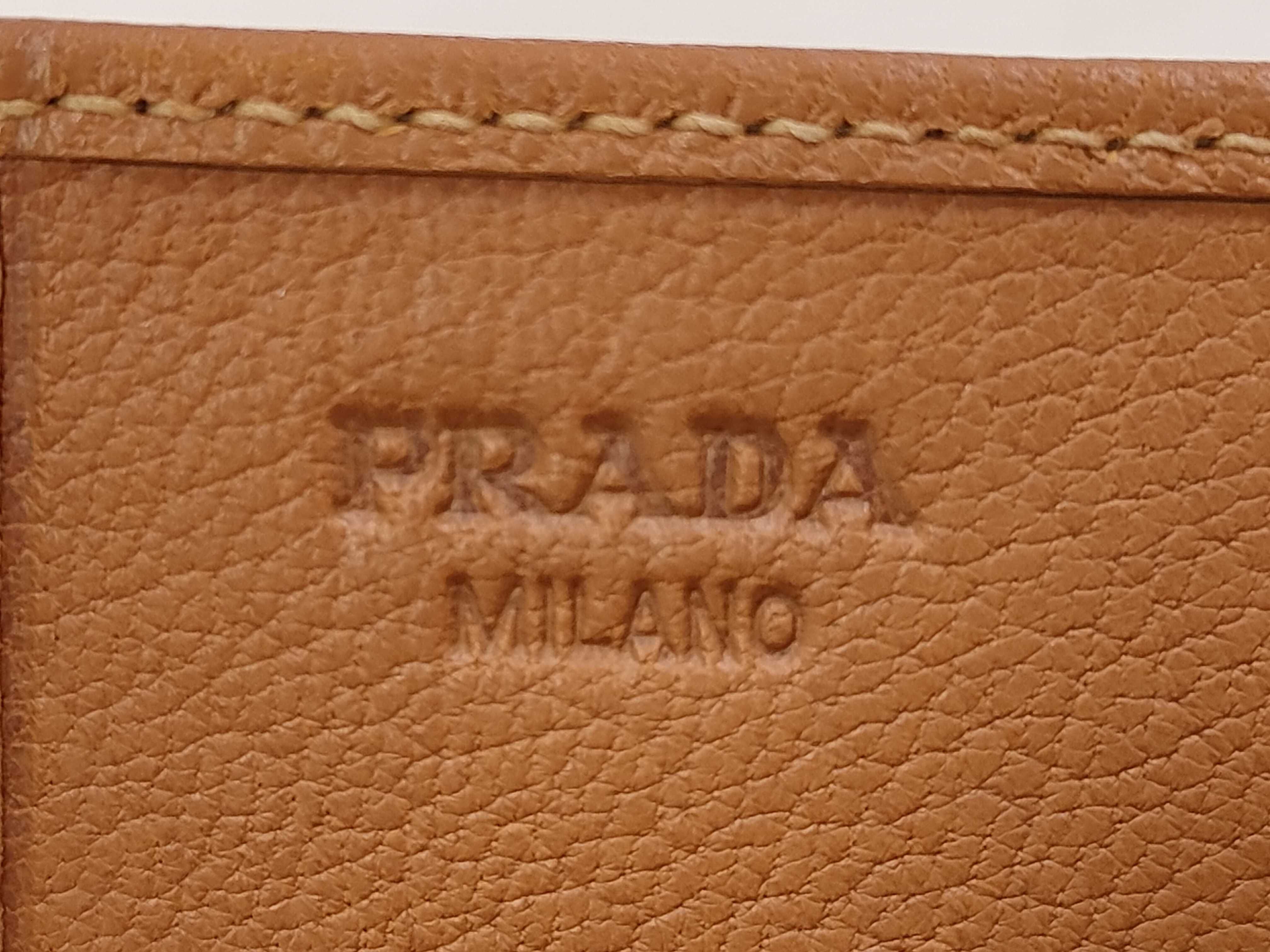 coin case — view 10