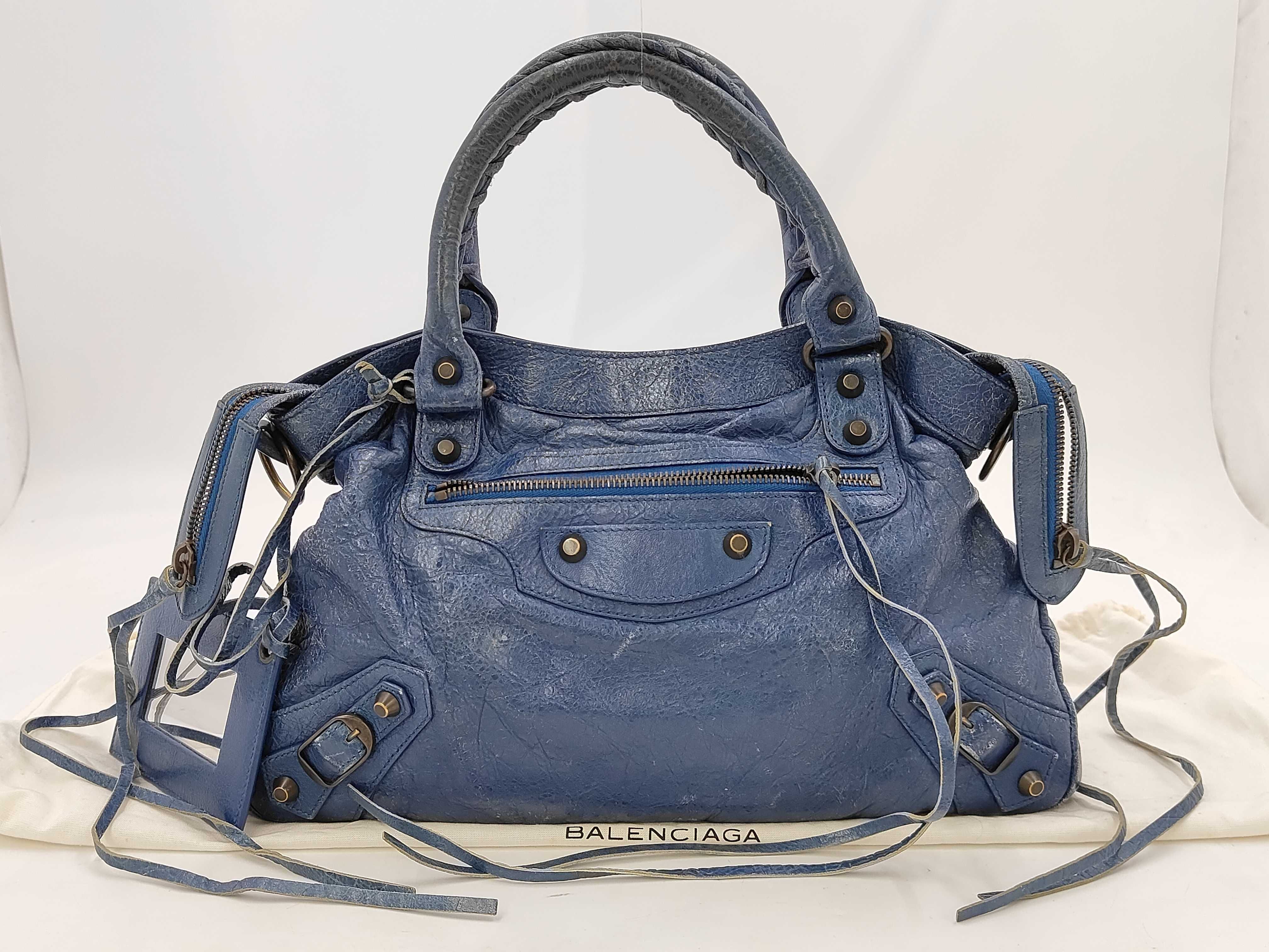 The Town Handbag Tote Bag Leather Navy Bag