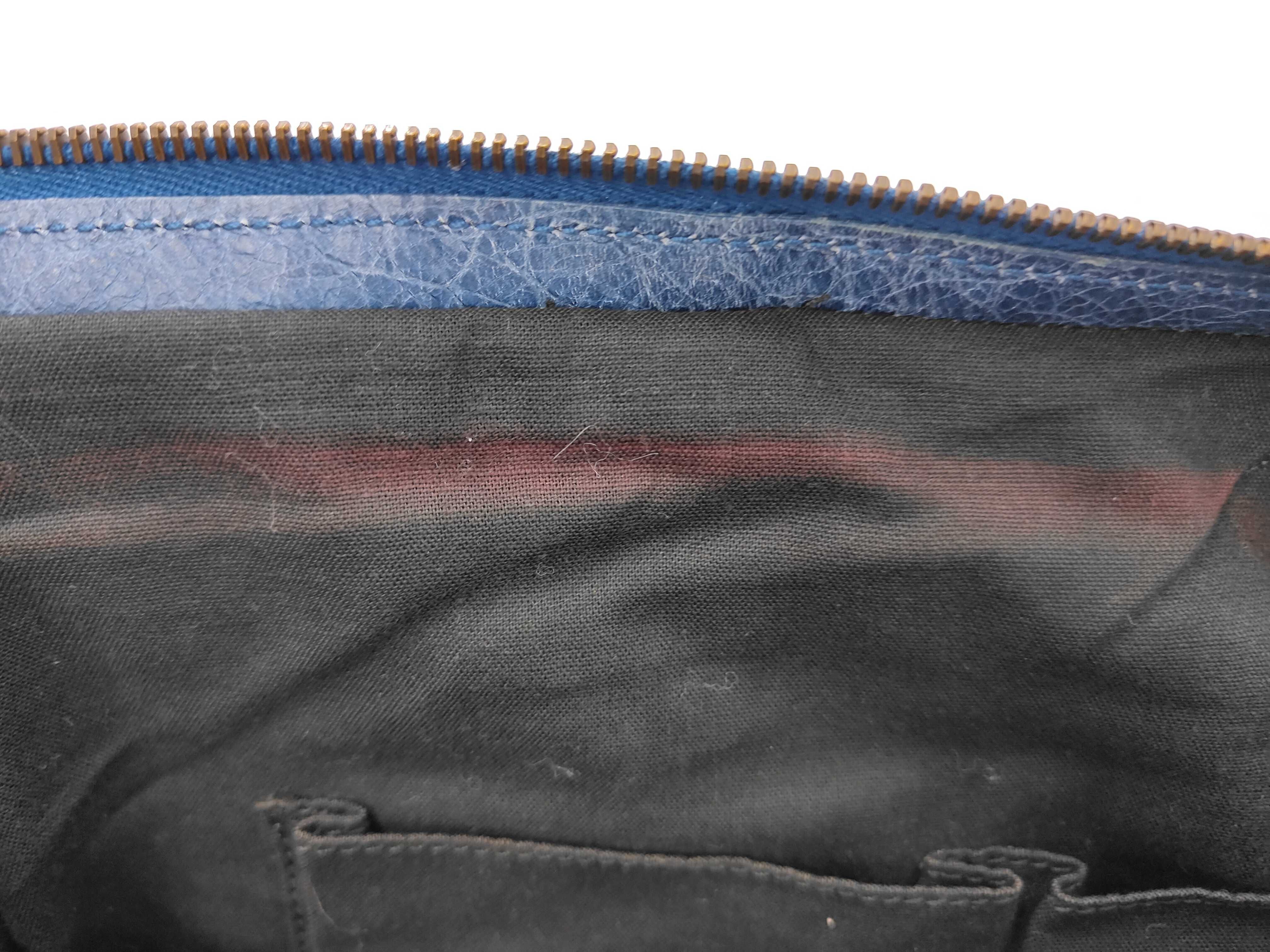 The Town Handbag Tote Bag Leather Navy Bag — view 11