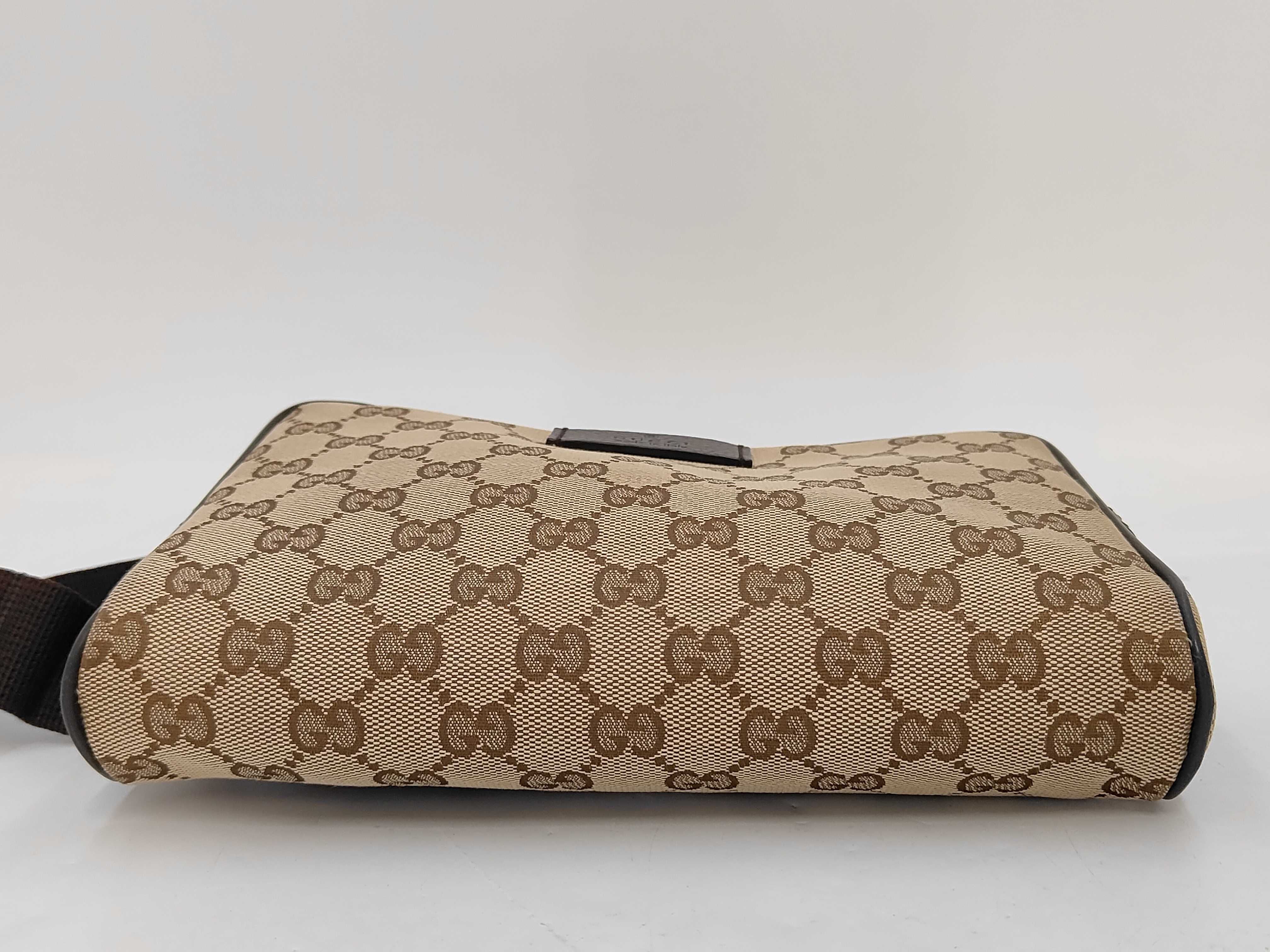 GG Supreme Camera Bag Shoulder Bag — view 4