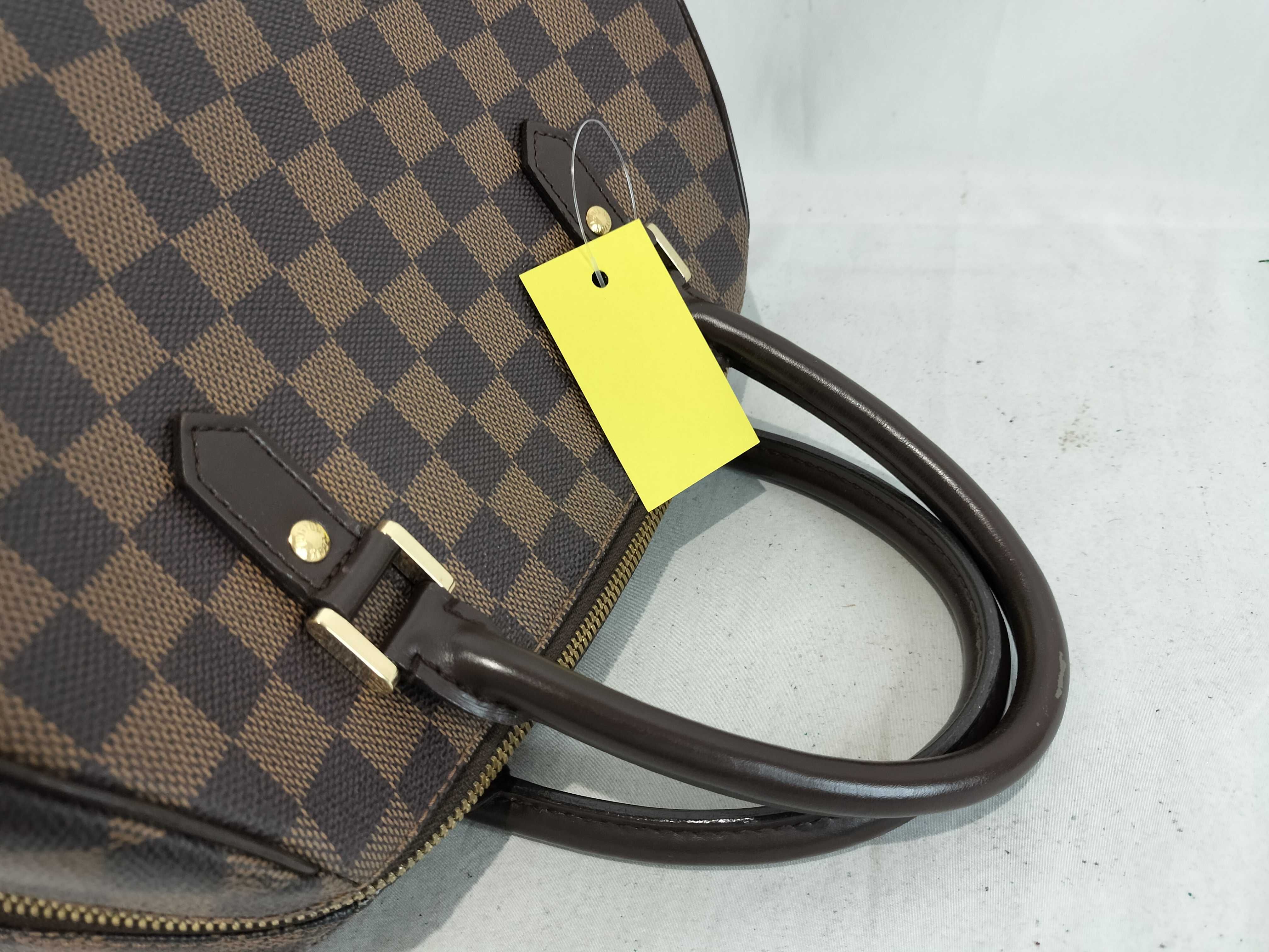 Damier N41434 Rivera MM Handbag — view 3